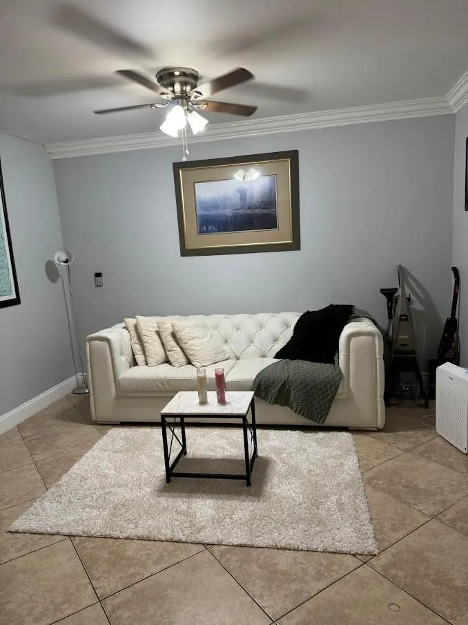700 SE 2nd Ave, #409