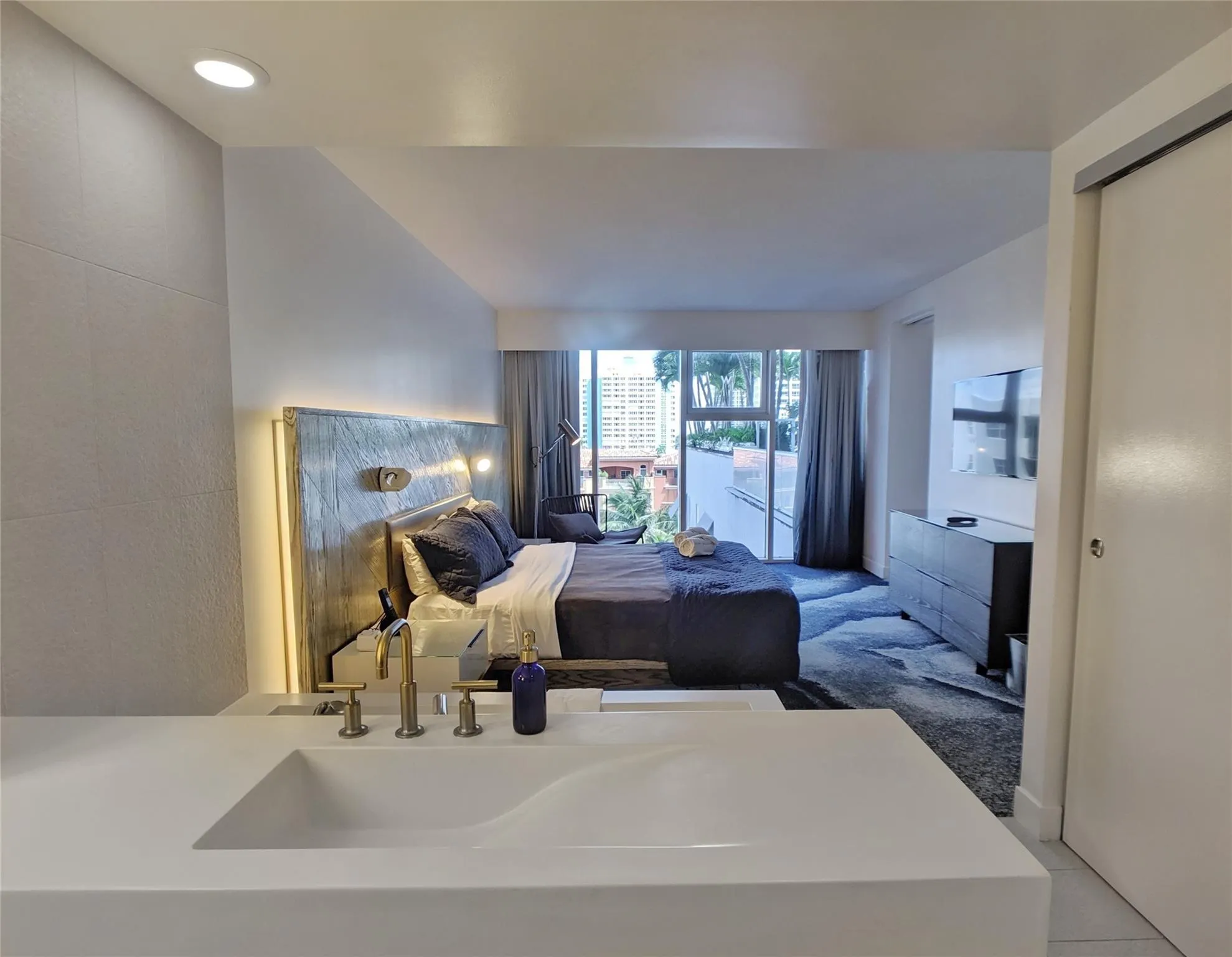3101 Bayshore Dr, #506
