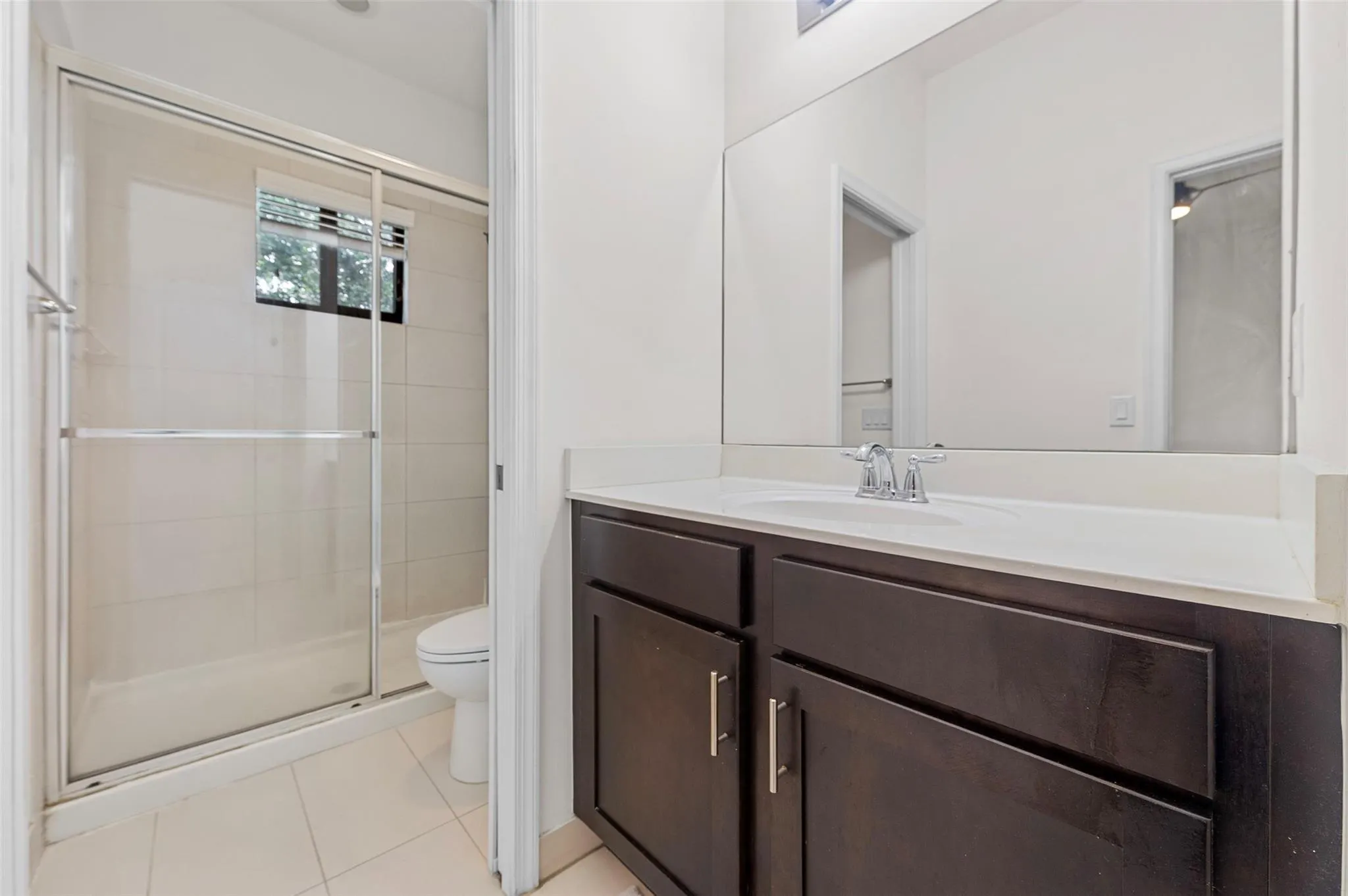 4222 E Dixie Hwy, #82
