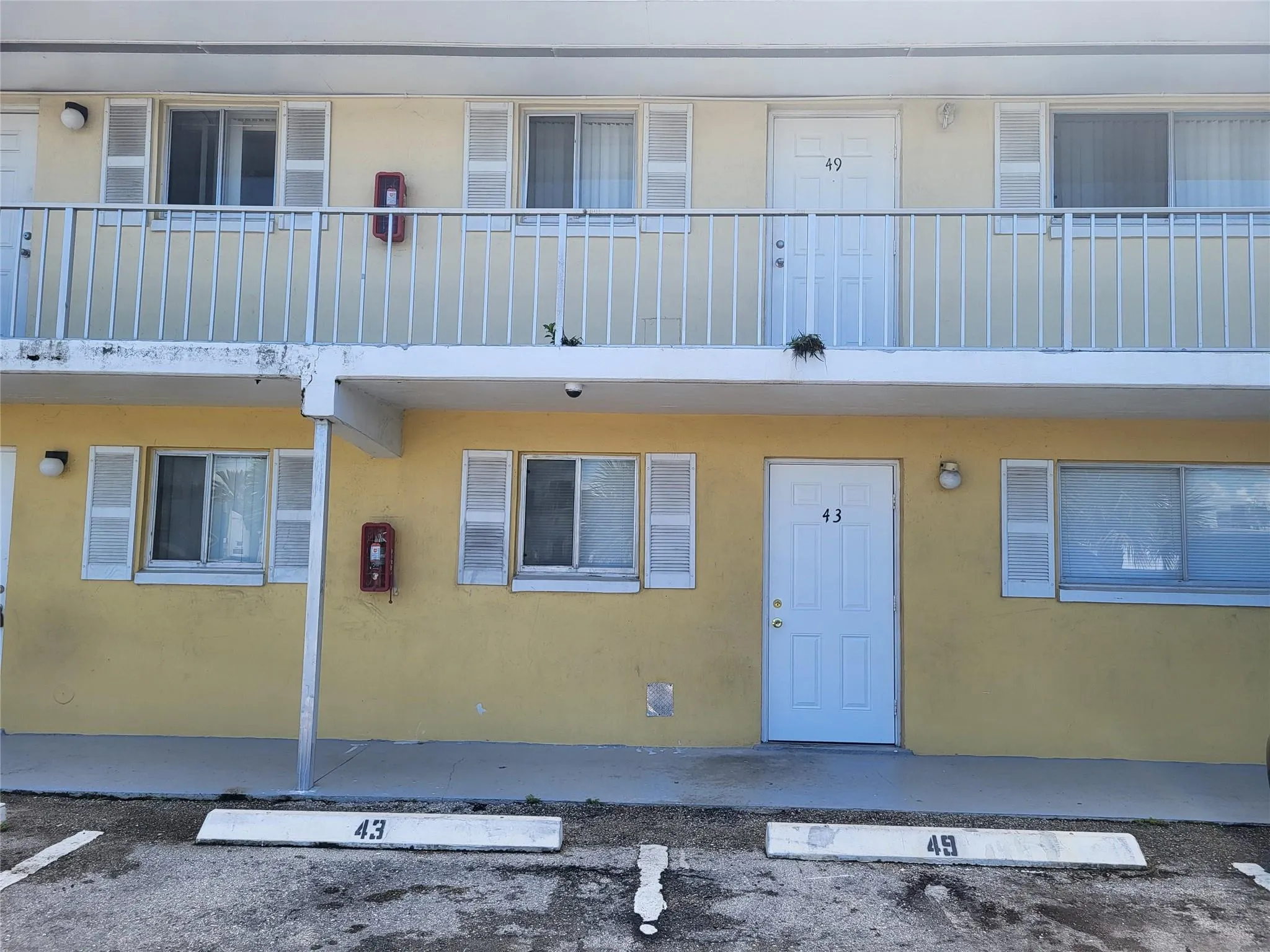 1501 Crescent Cir, #E43