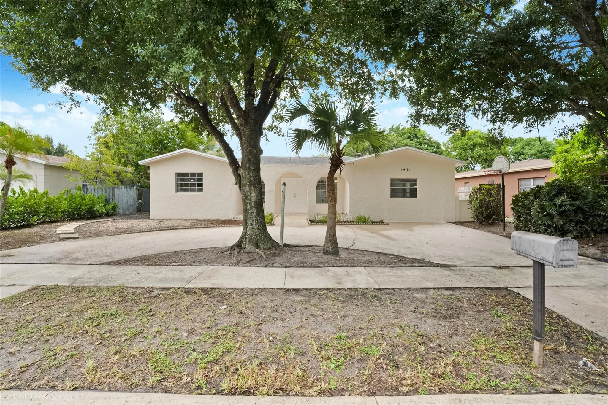 4971 SW 7th Ct