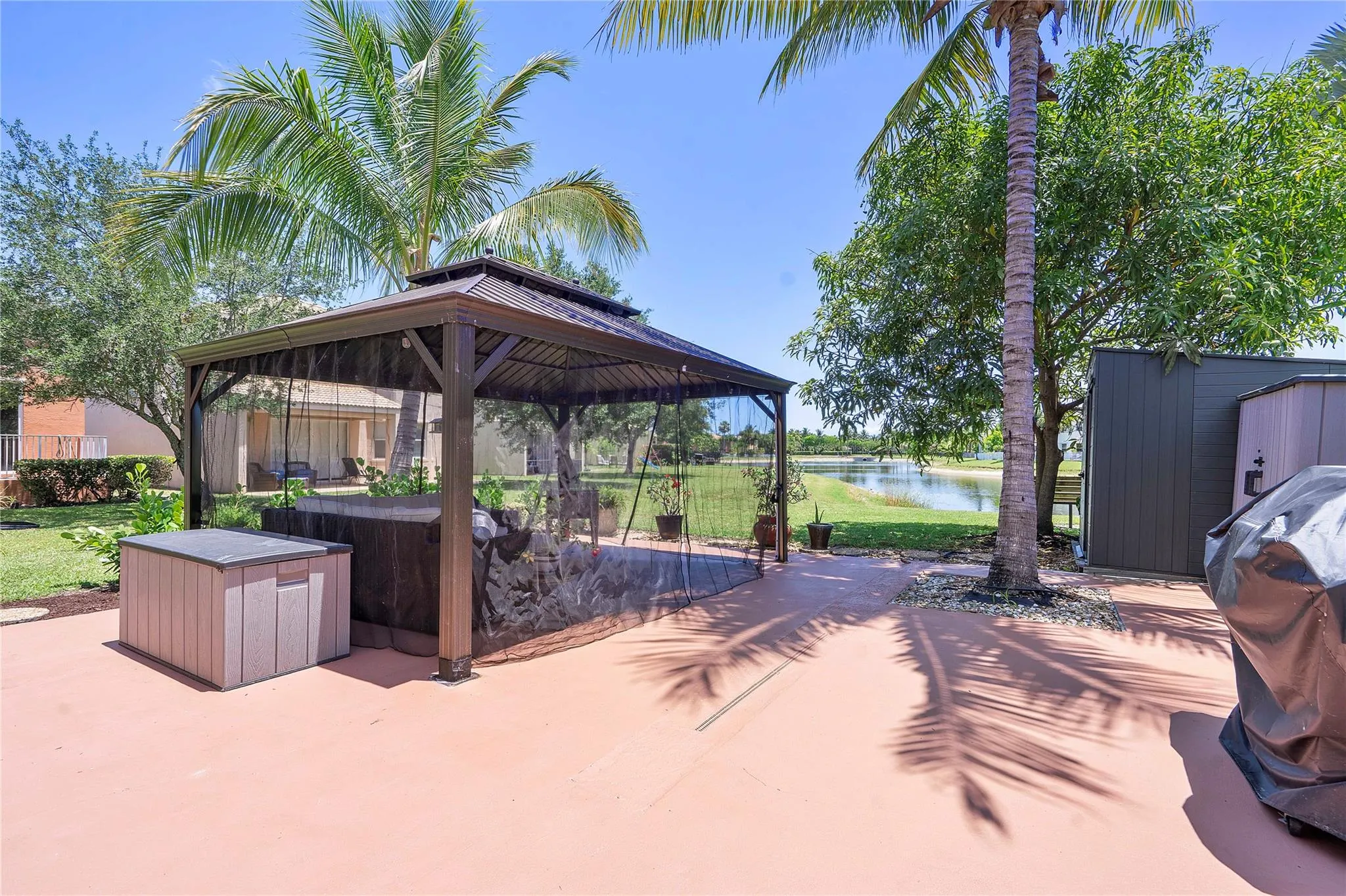 2471 Sawyer Ter