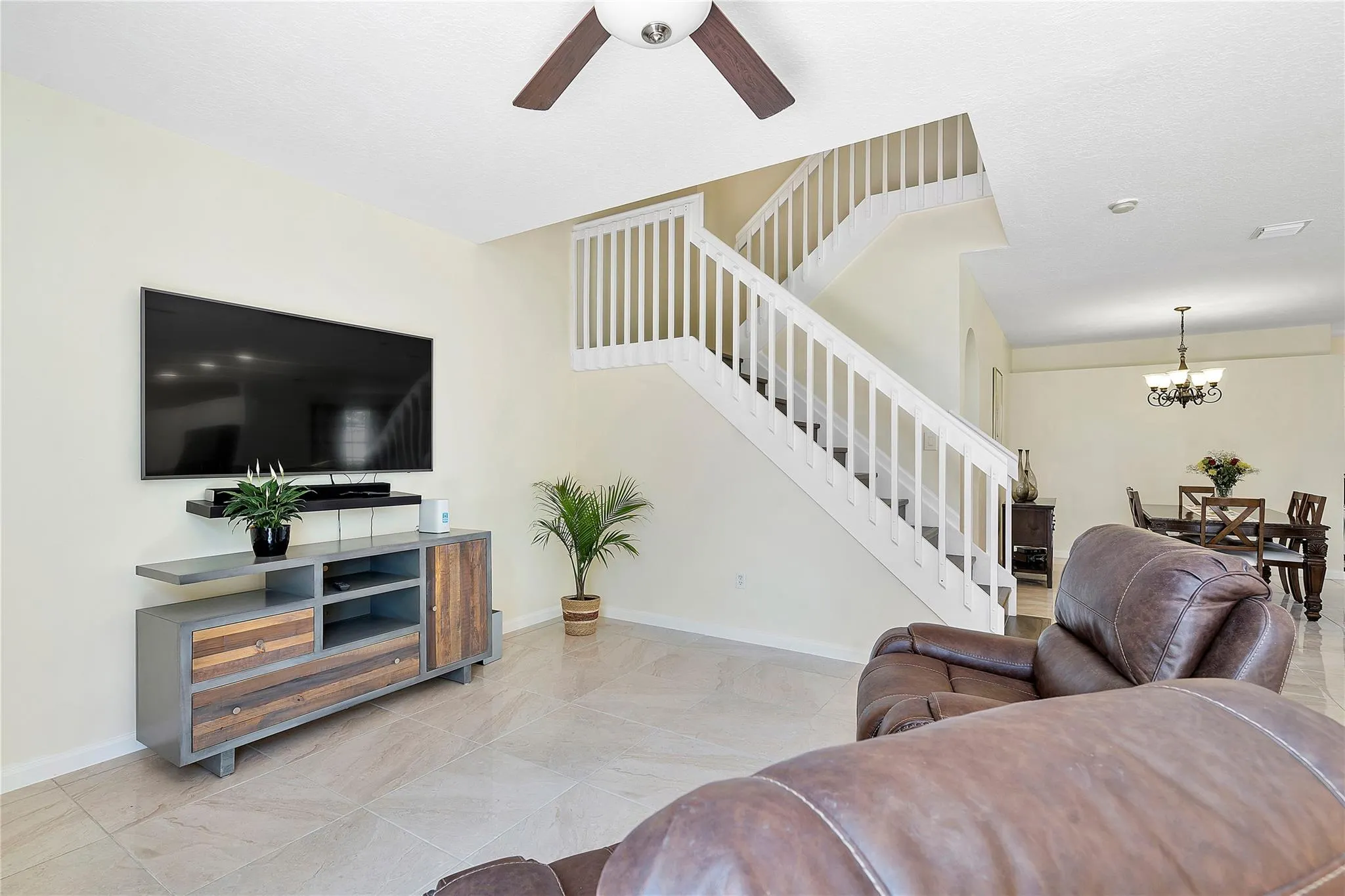 2471 Sawyer Ter