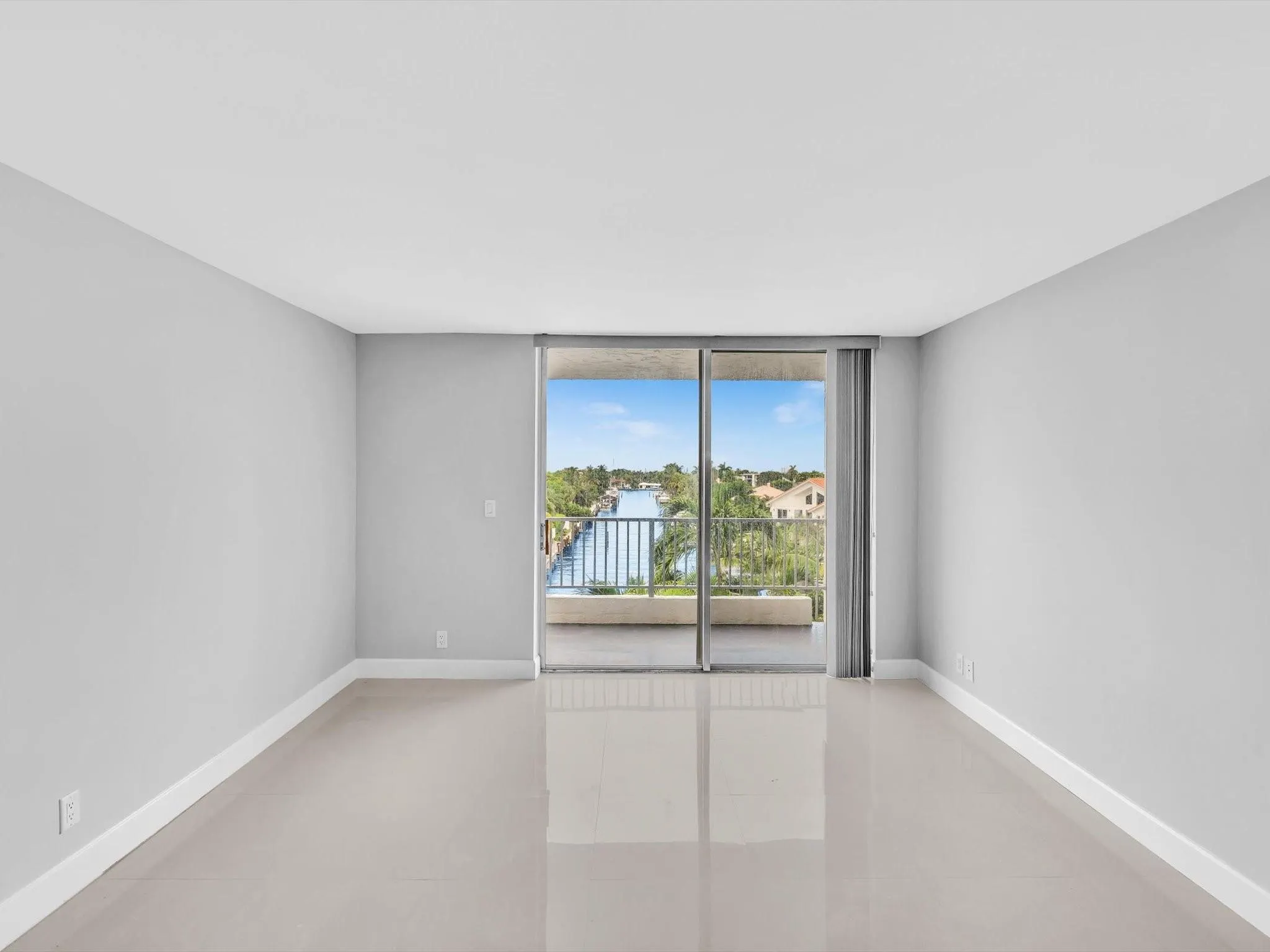 1421 S Ocean Blvd, #416