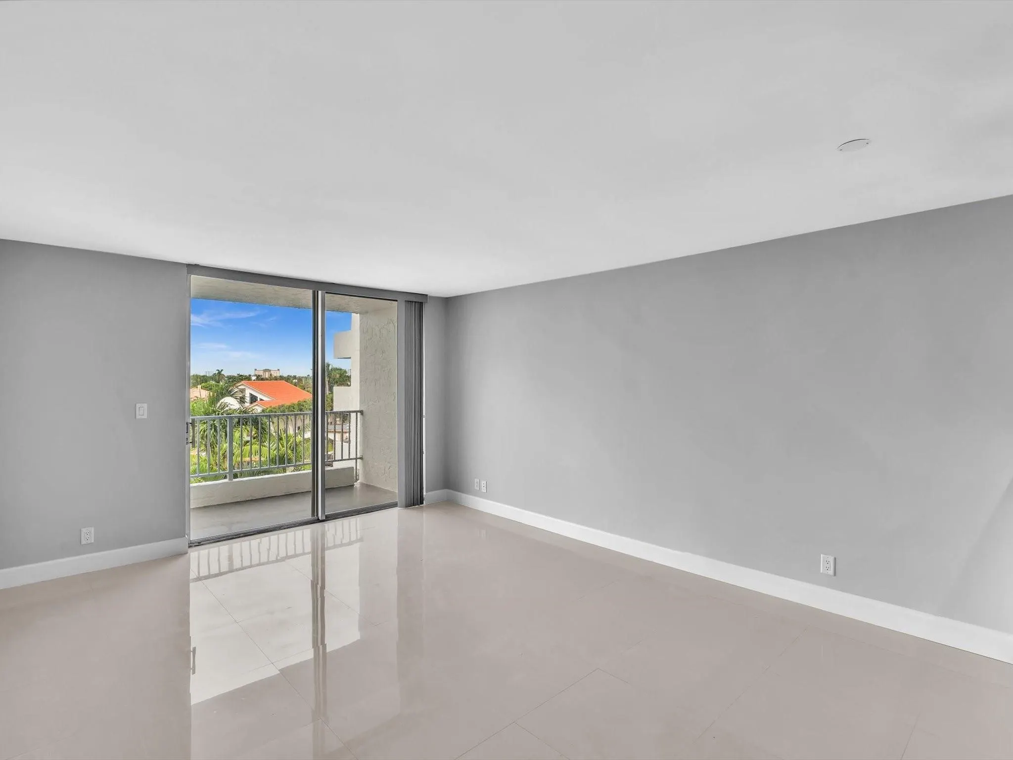 1421 S Ocean Blvd, #416
