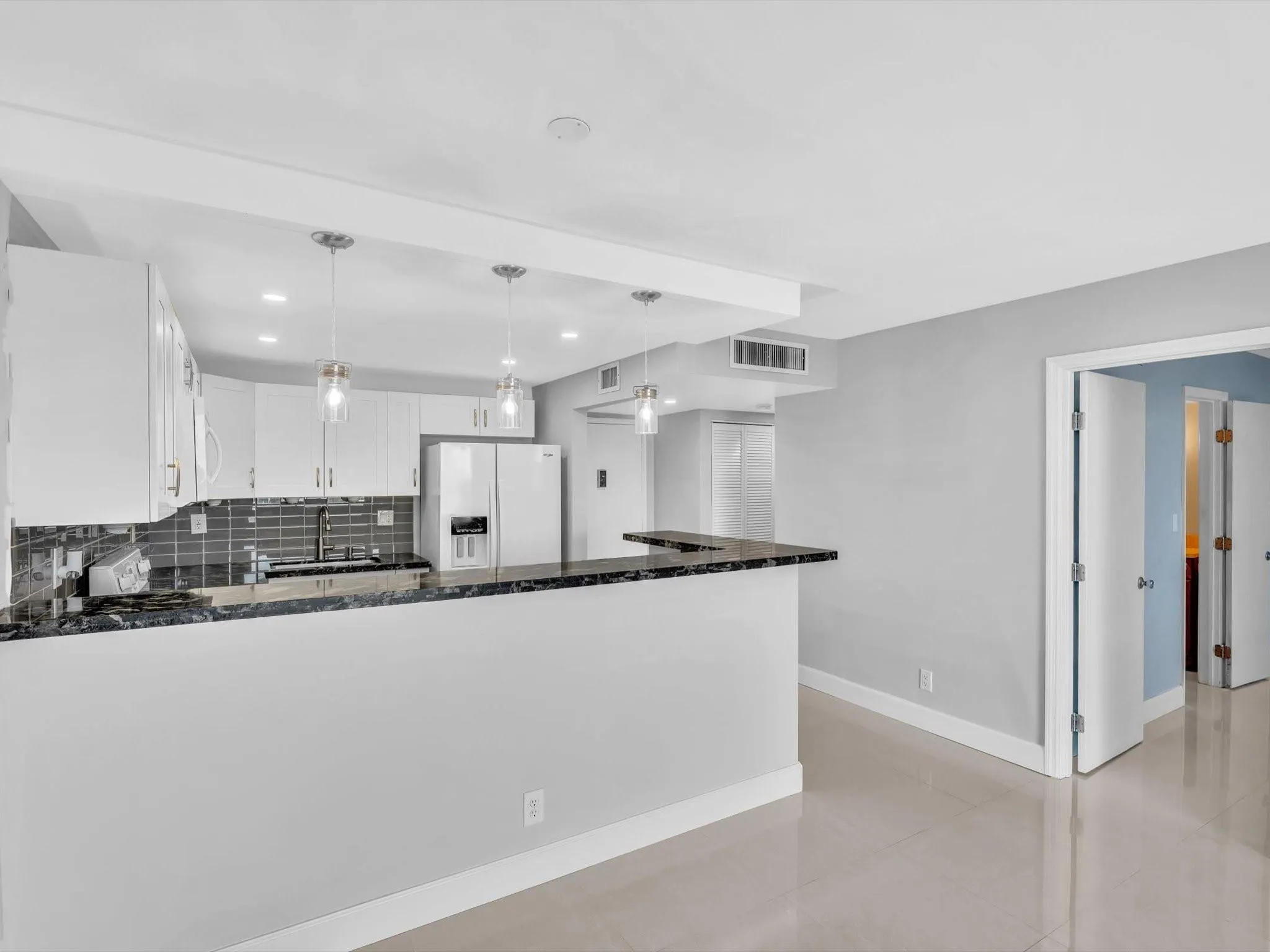 1421 S Ocean Blvd, #416