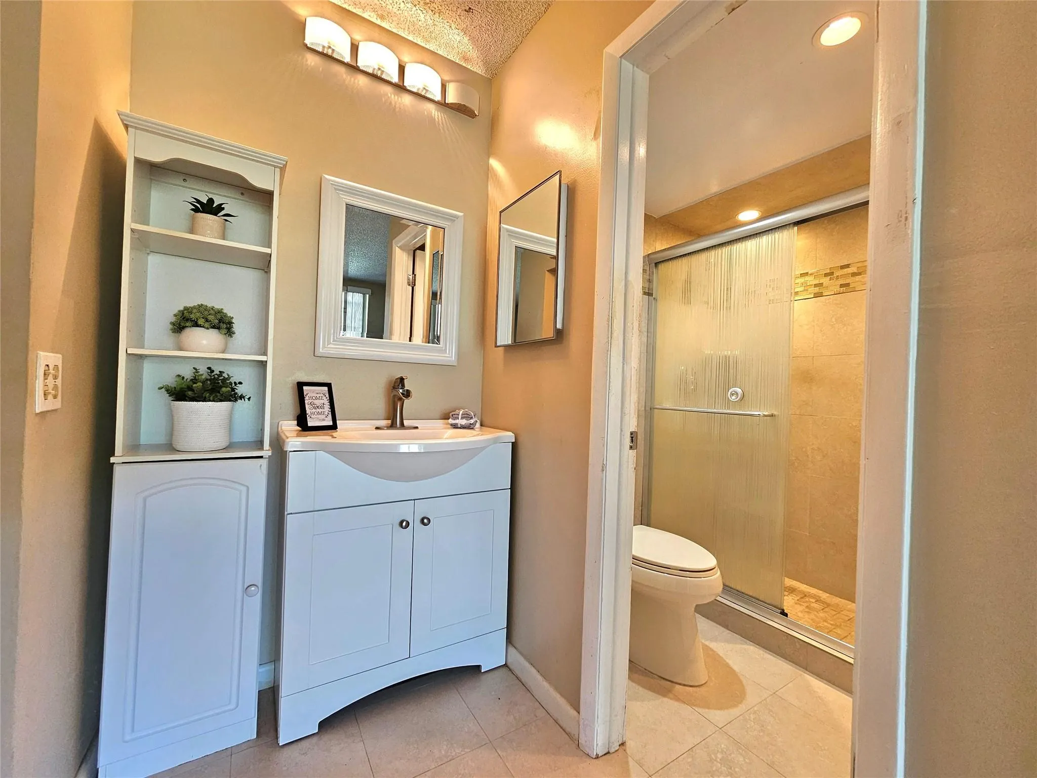 6700 Royal Palm Blvd, #112