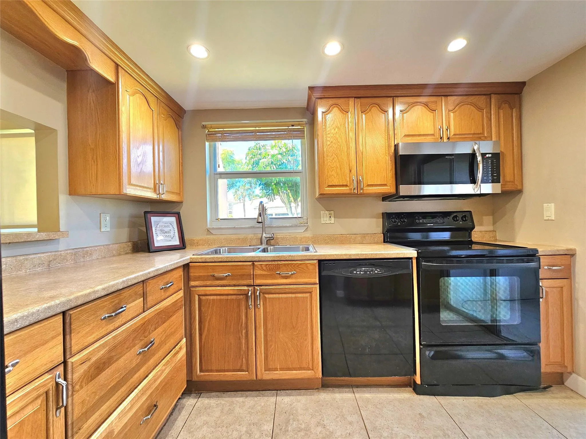 6700 Royal Palm Blvd, #112