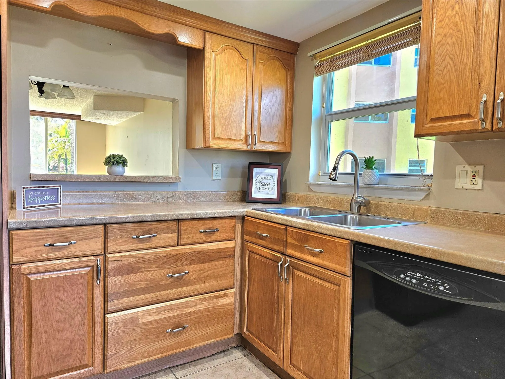 6700 Royal Palm Blvd, #112