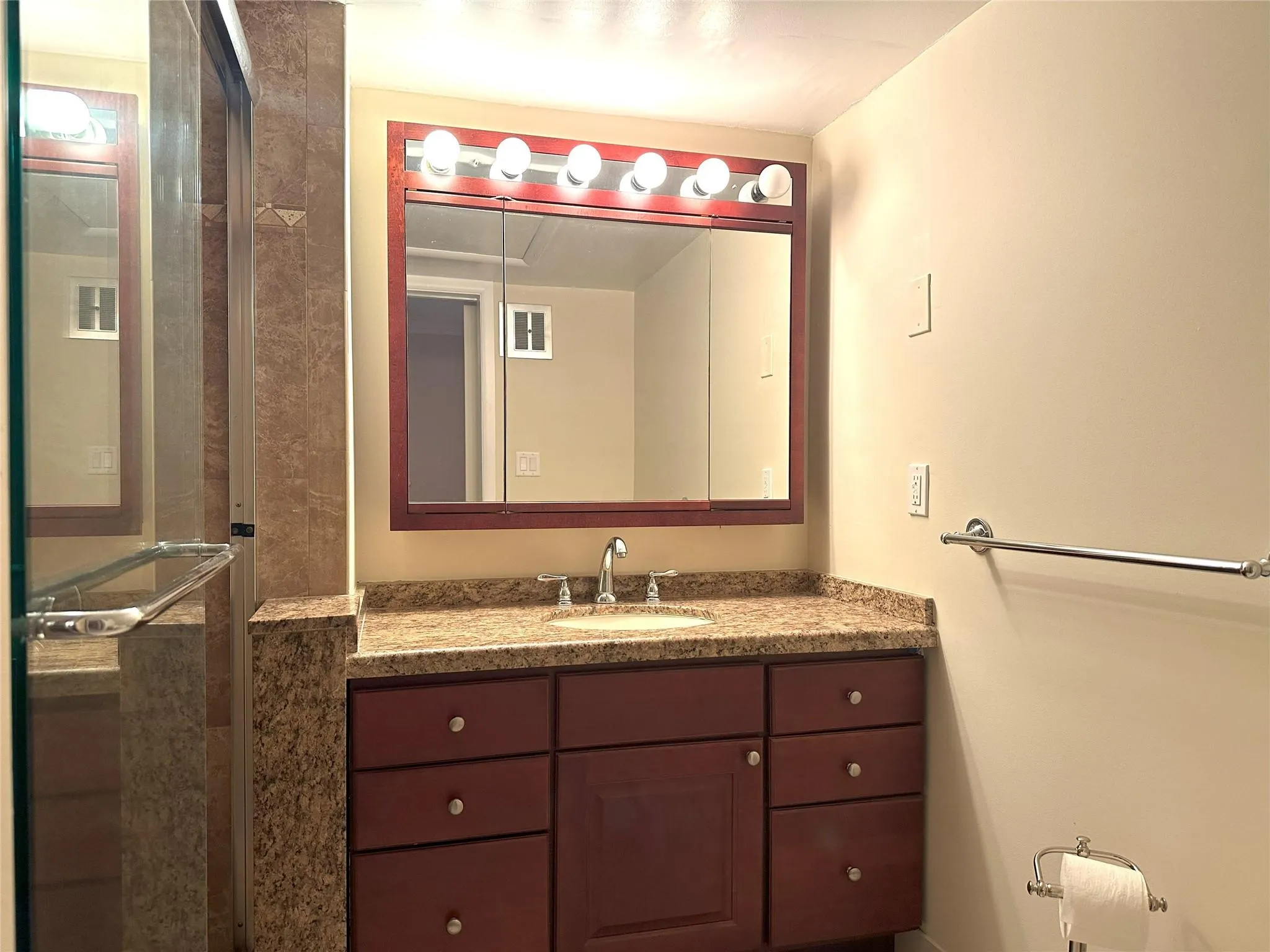 659 W Oakland Park Blvd, #120C