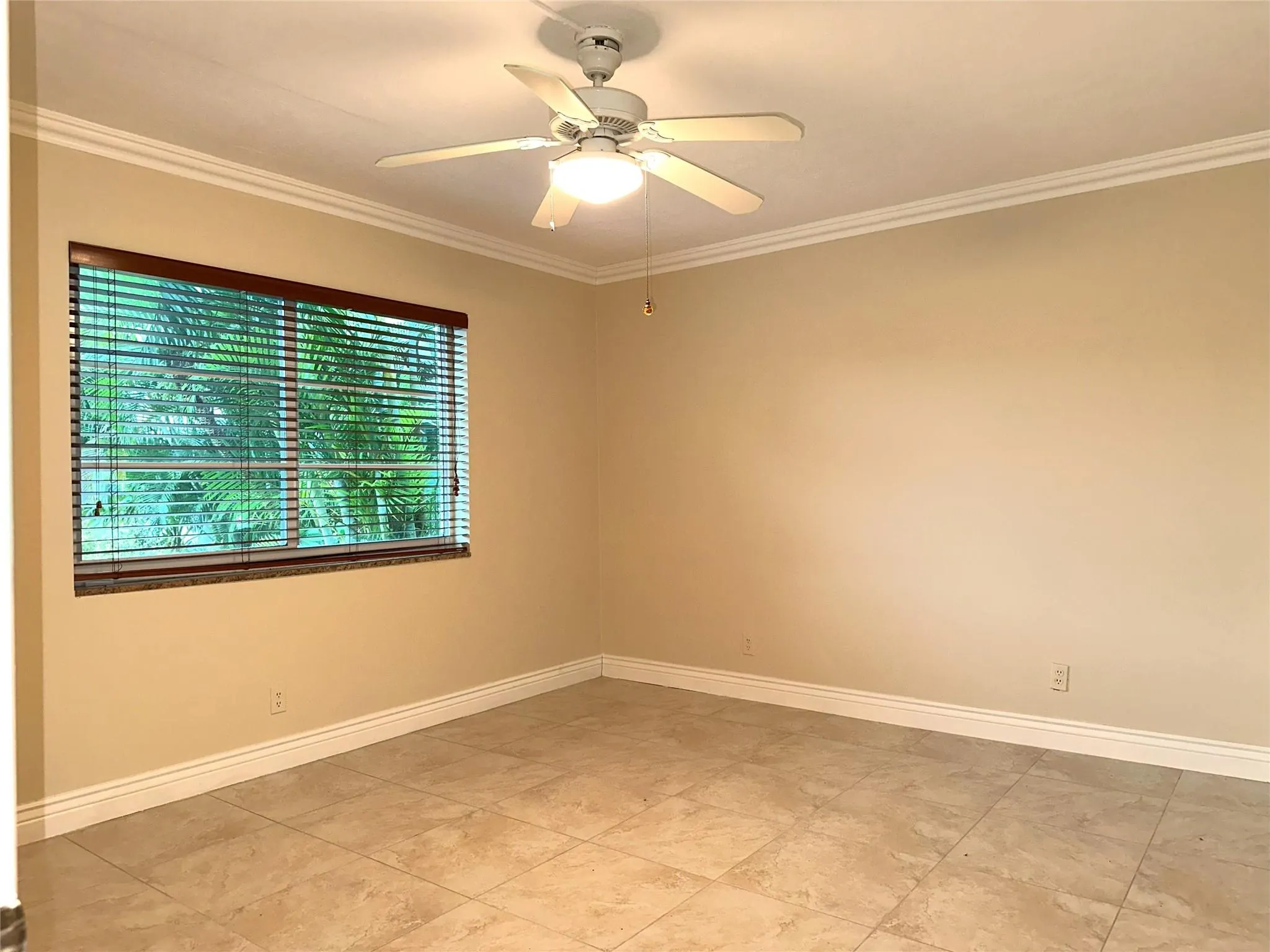 659 W Oakland Park Blvd, #120C