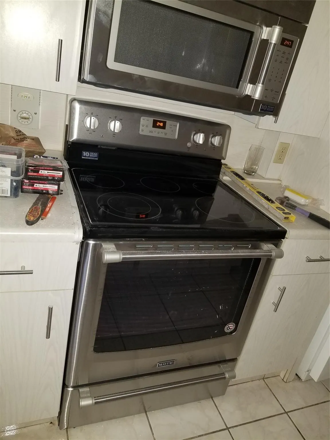 4090 Cornwall, #4090