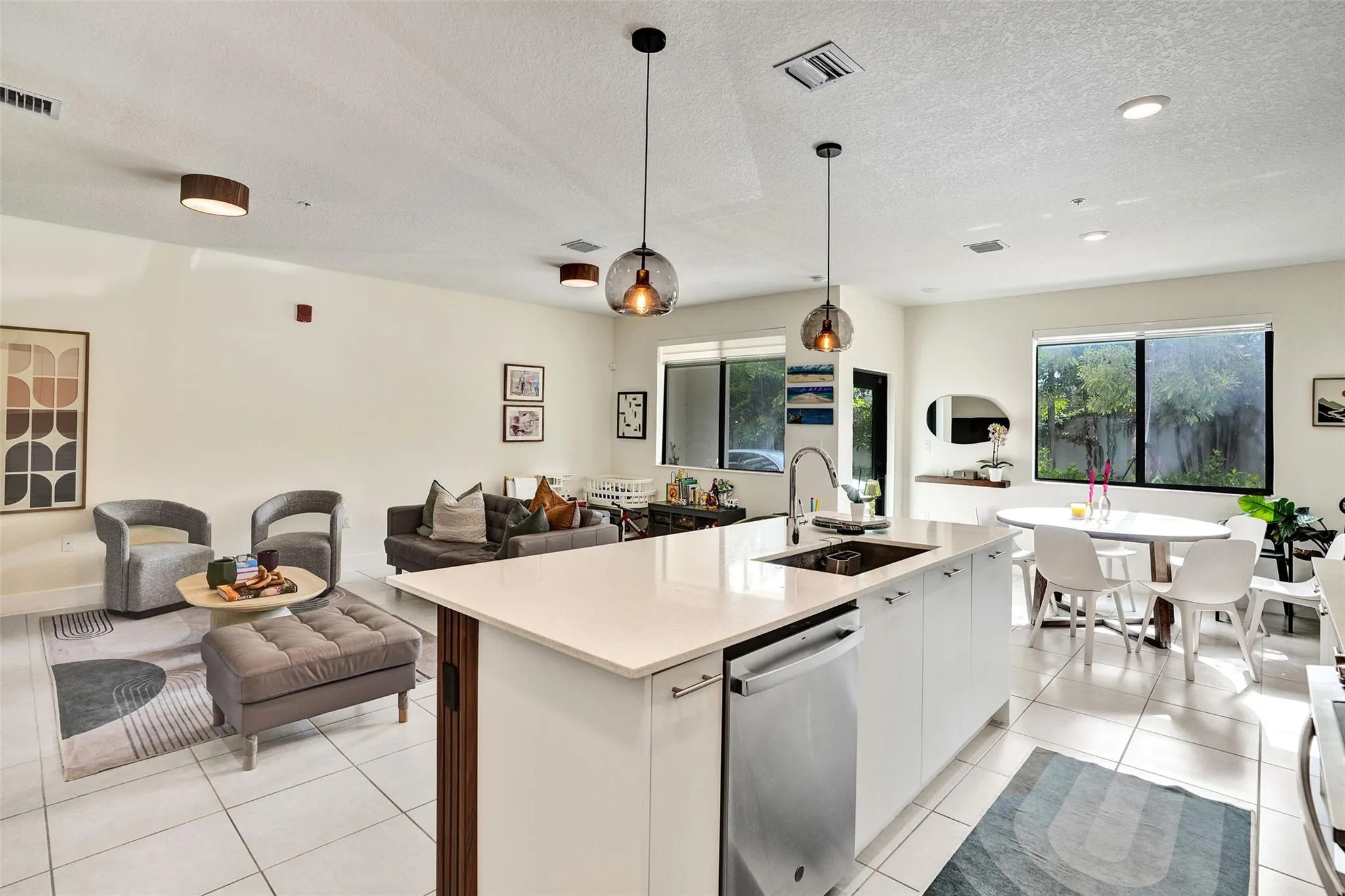 8001 NW 41st St, #F-109-F