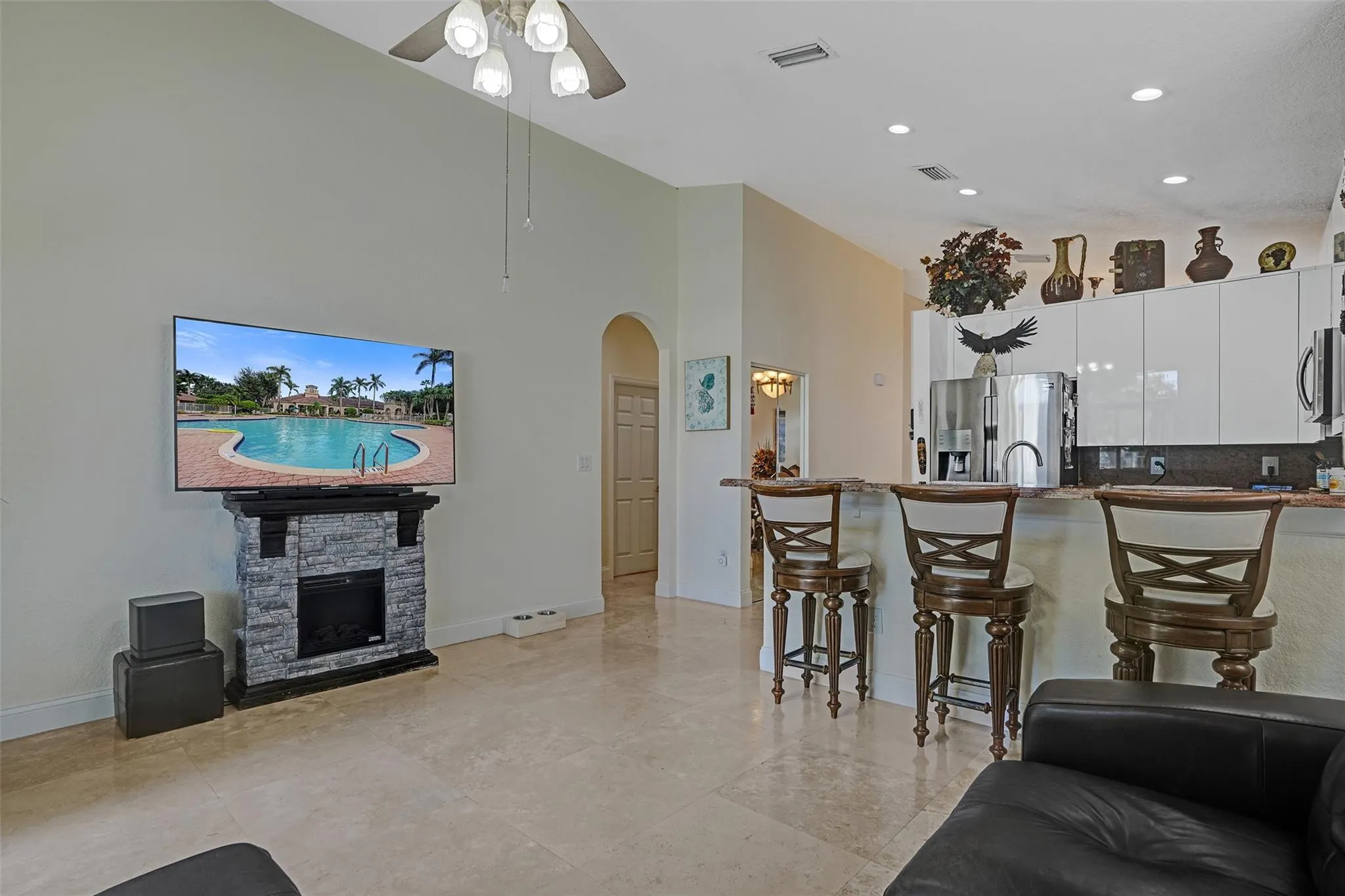 1885 NW 74th Way