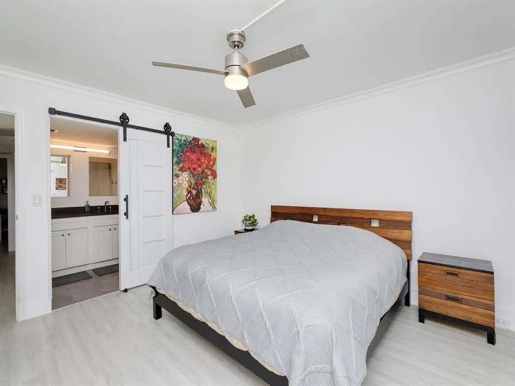 3004 Portofino Isle, #B2