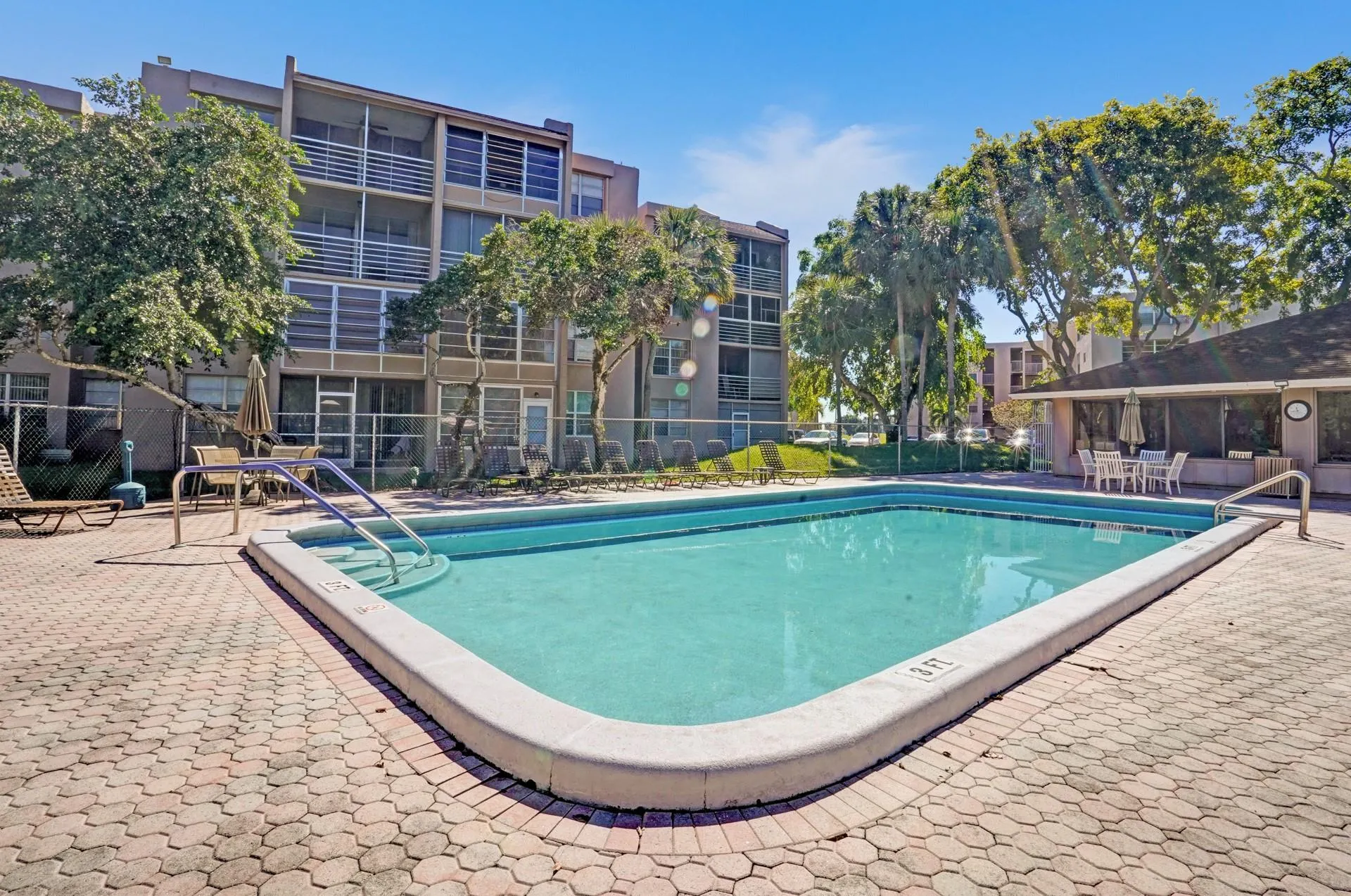 9420 TANGERINE, #104