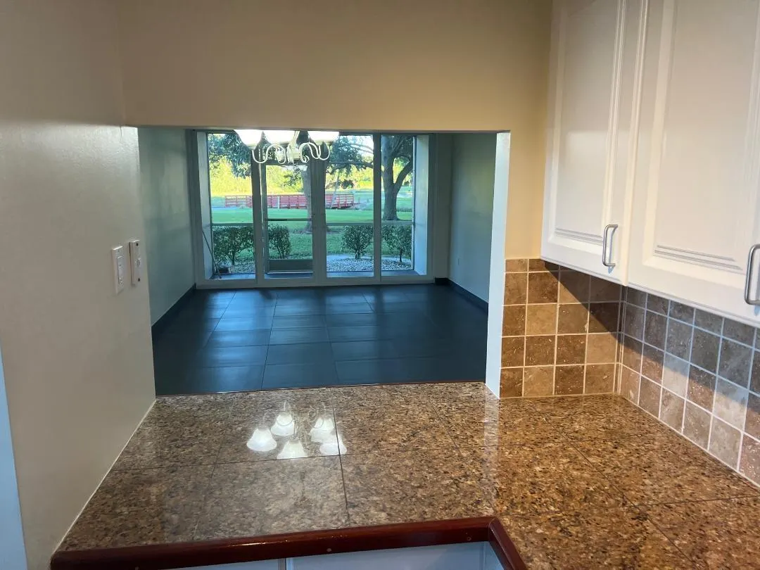 9420 TANGERINE, #104
