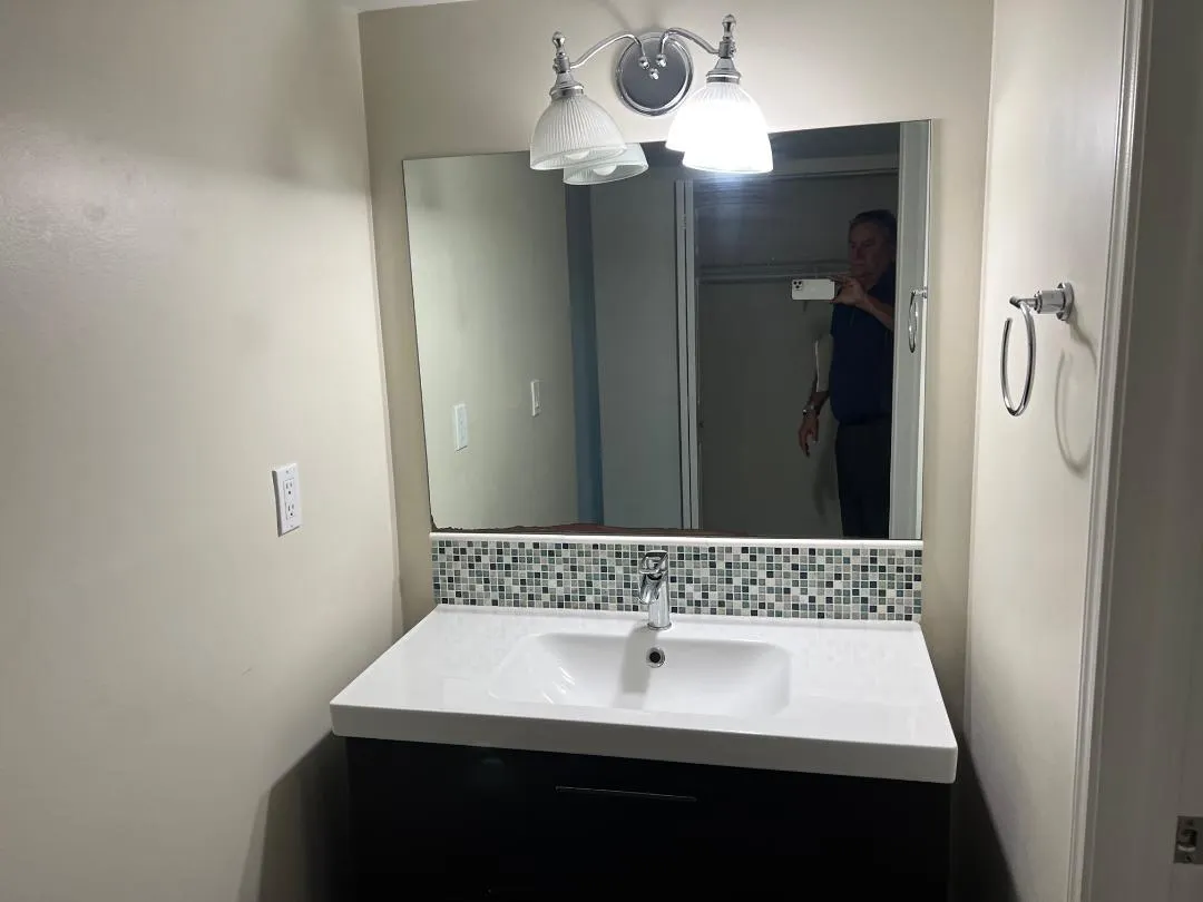9420 TANGERINE, #104
