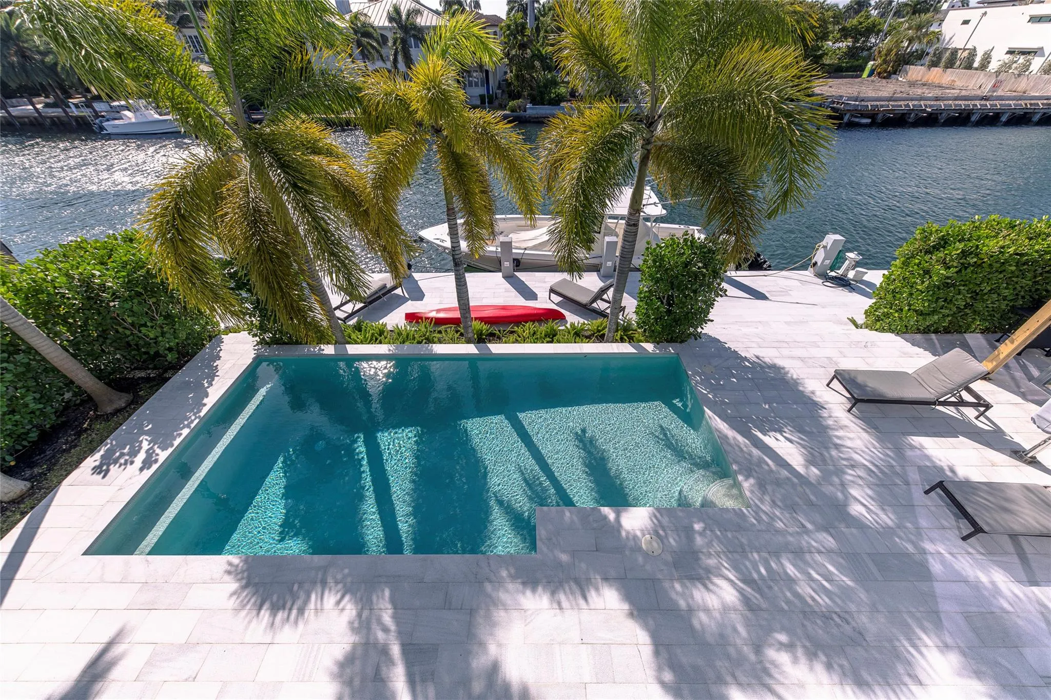 701 Flamingo Dr