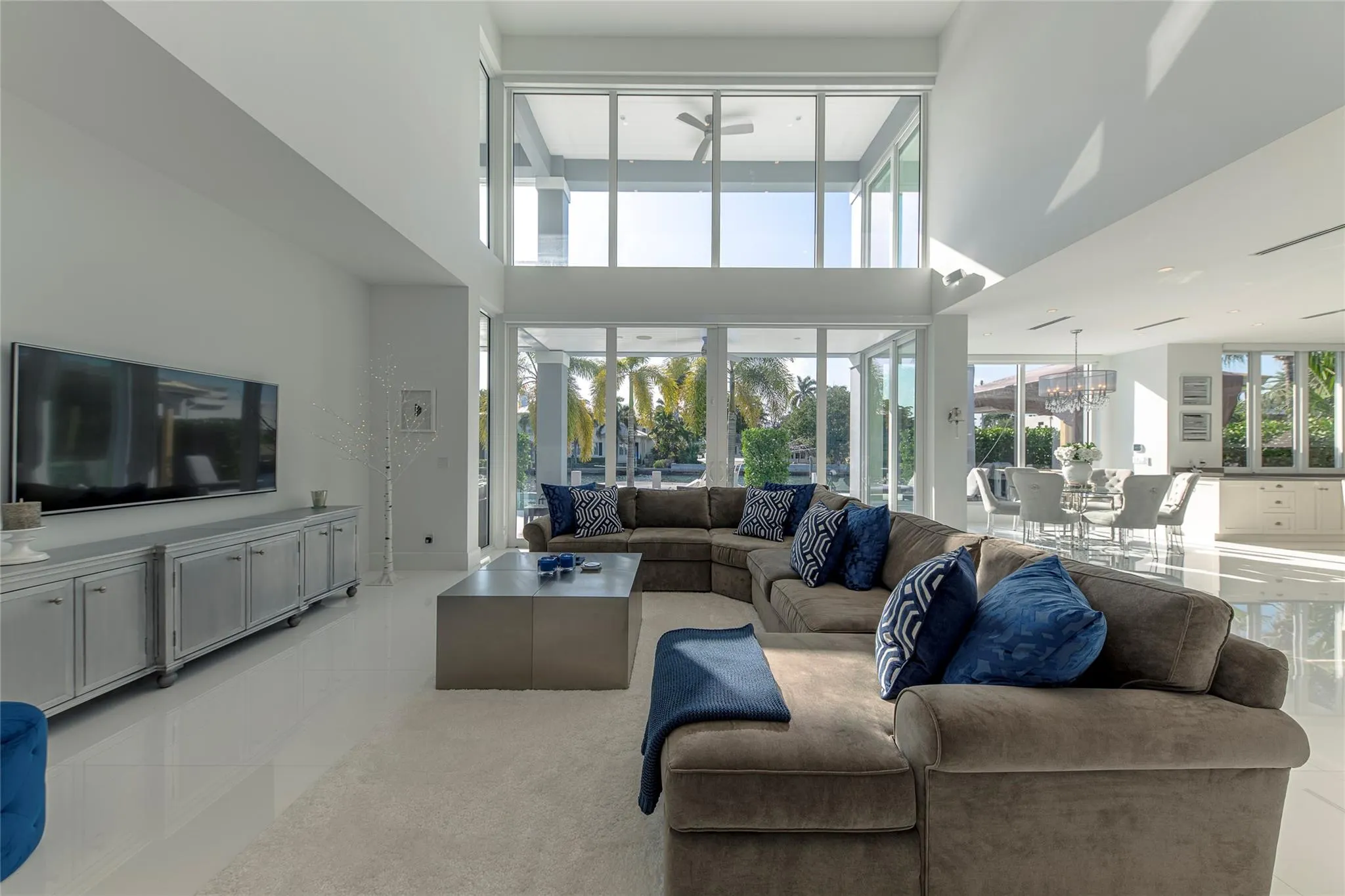 701 Flamingo Dr