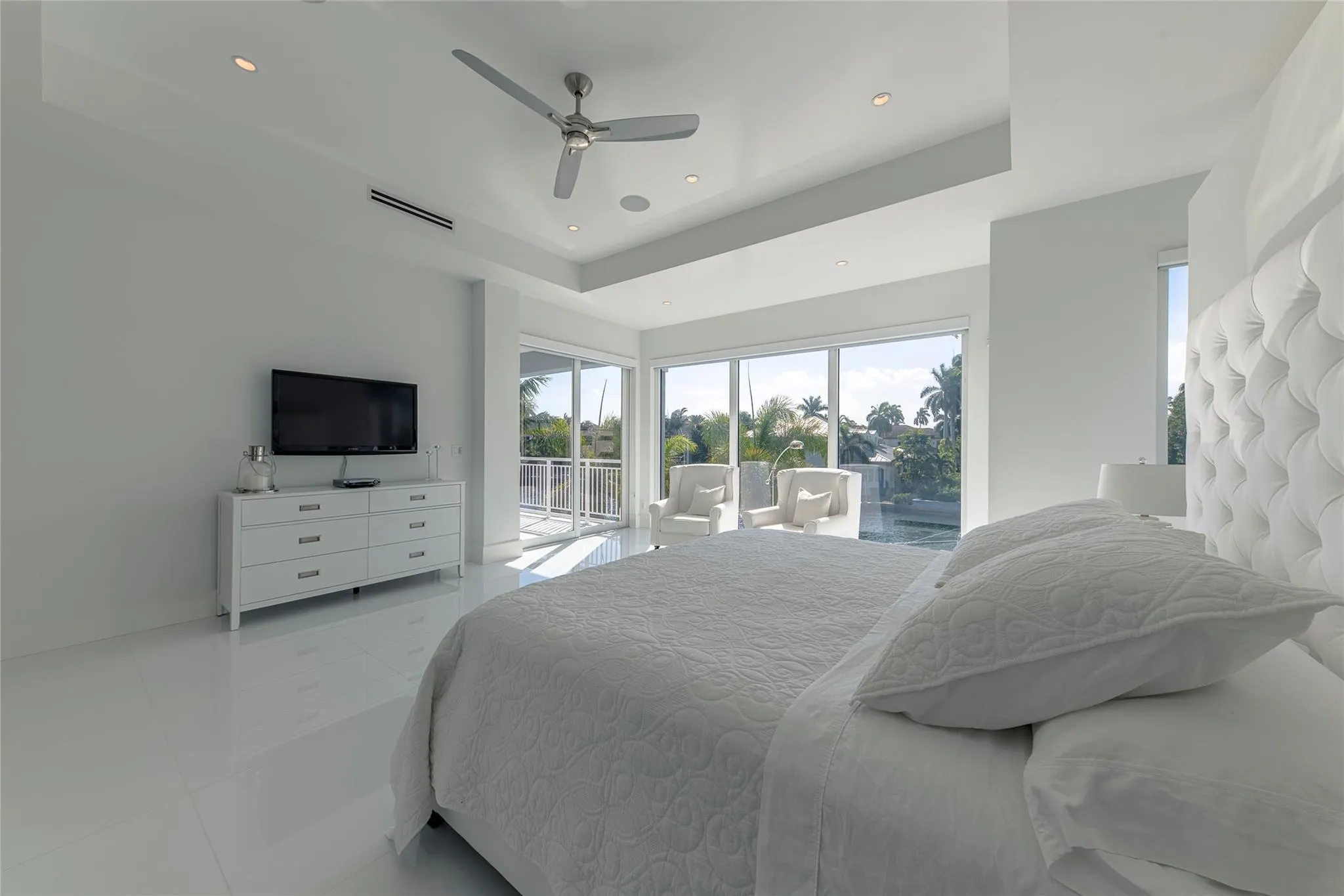 701 Flamingo Dr