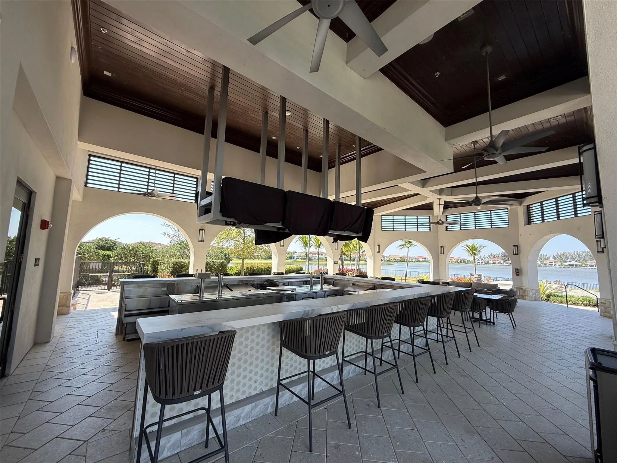 9040 W Parkland Bay Trl