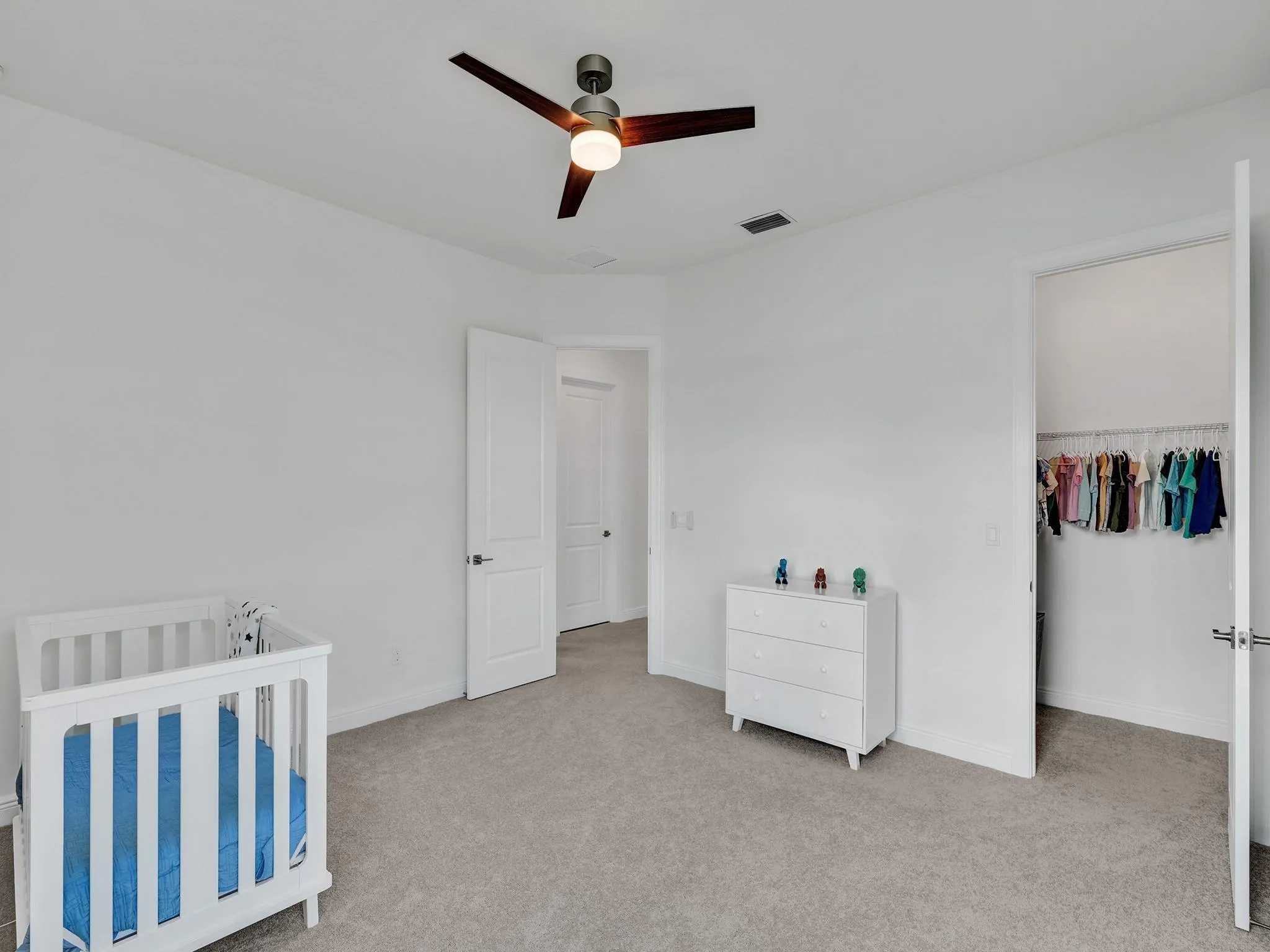 9040 W Parkland Bay Trl