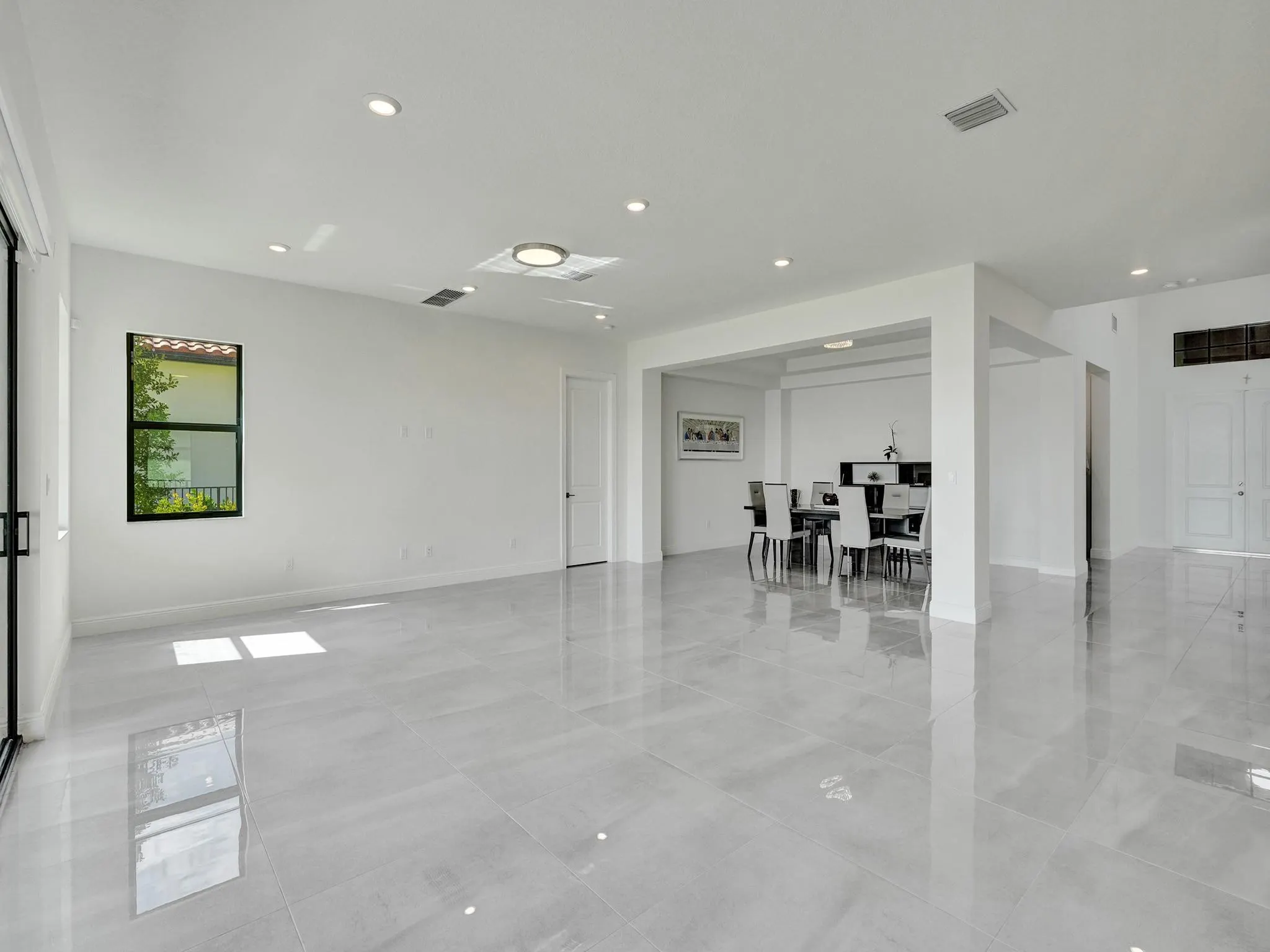 9040 W Parkland Bay Trl
