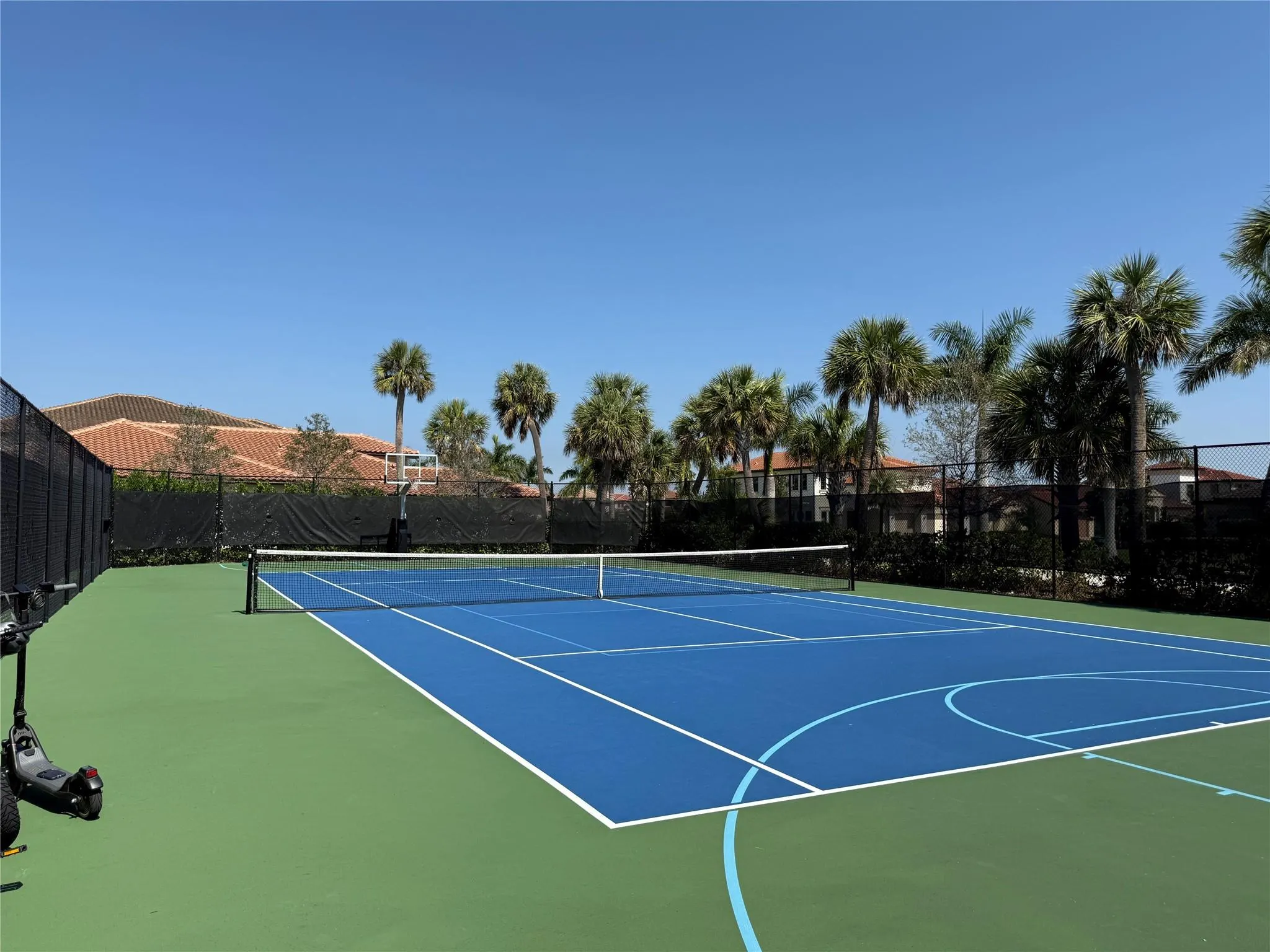 9040 W Parkland Bay Trl