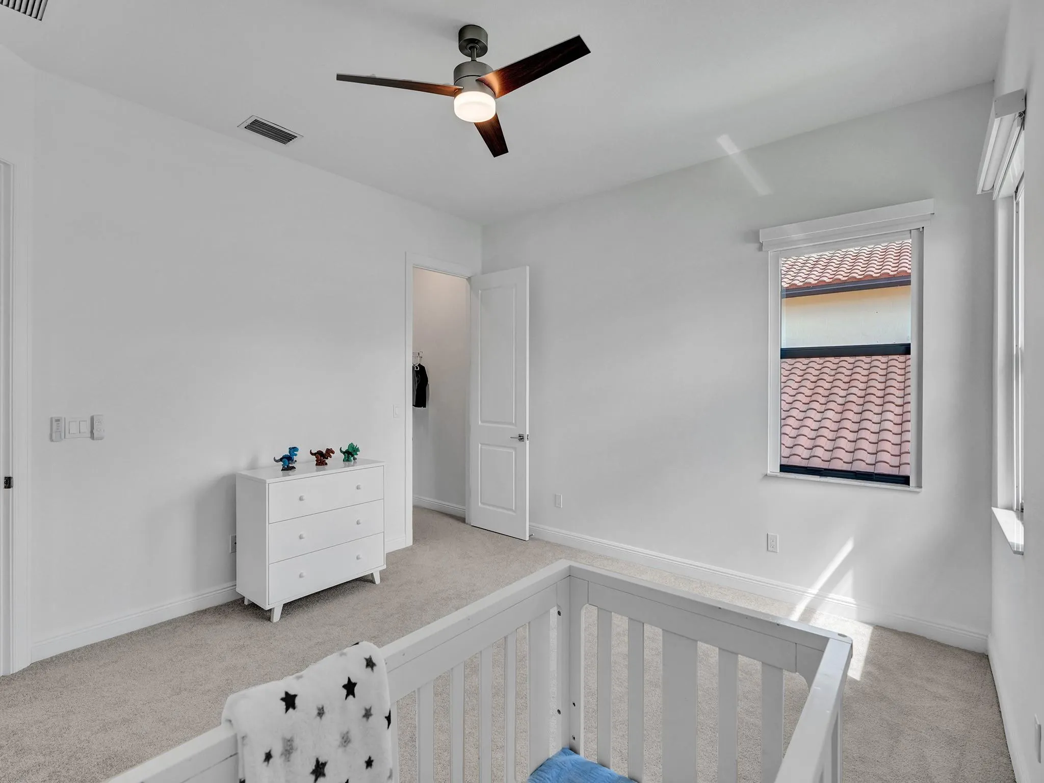 9040 W Parkland Bay Trl