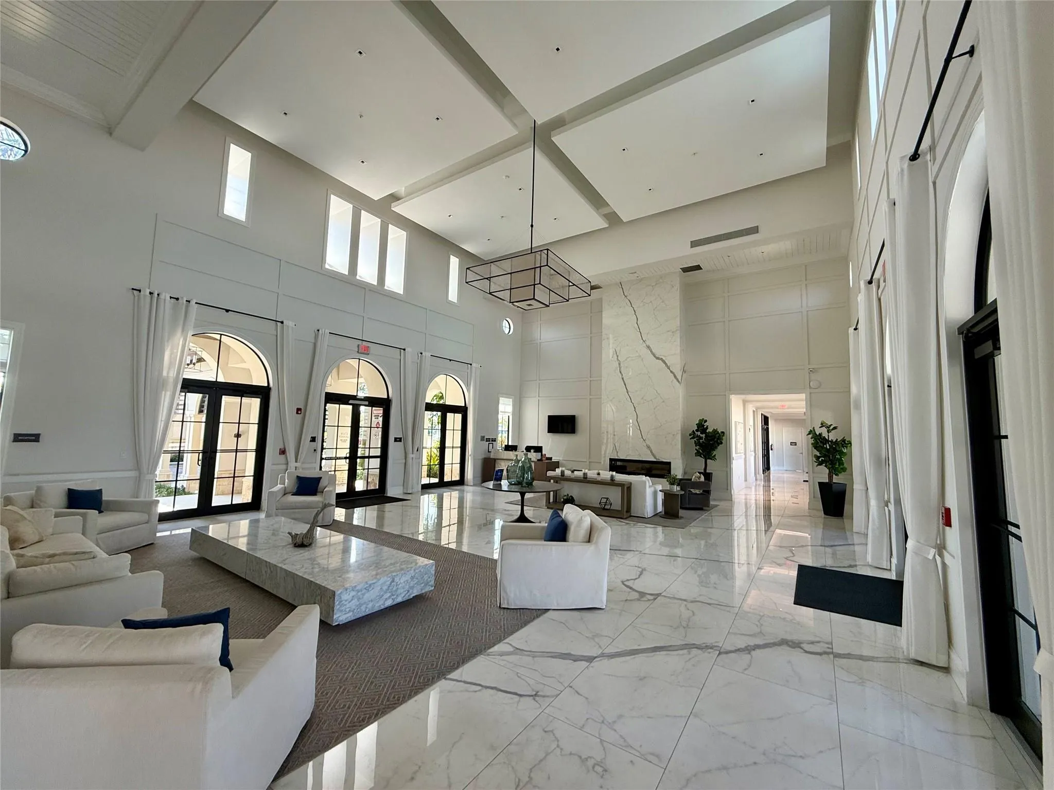 9040 W Parkland Bay Trl