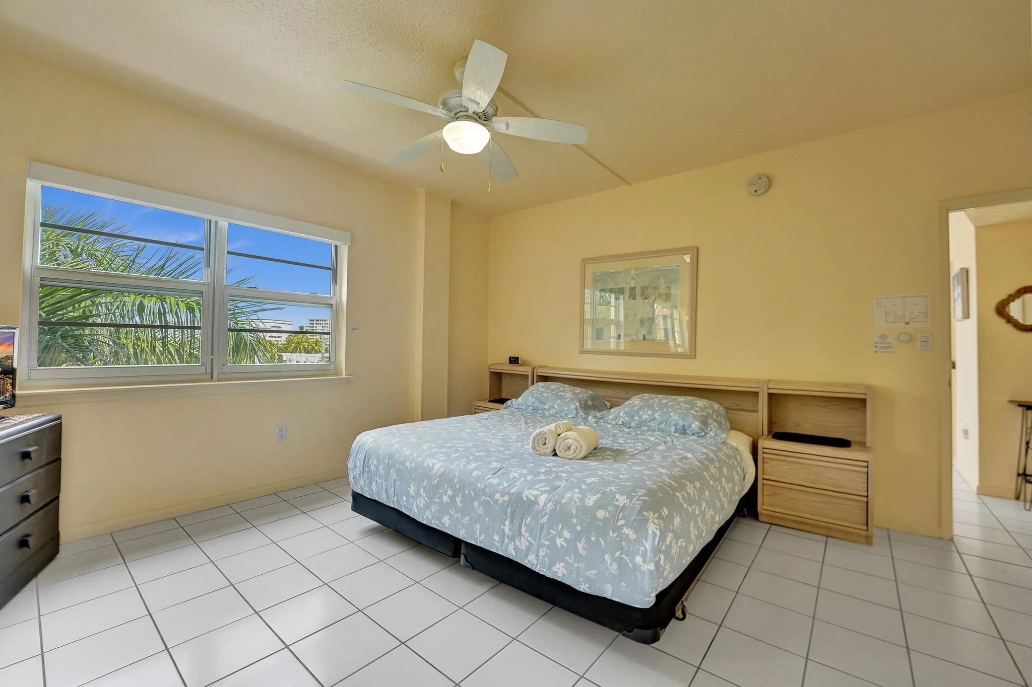 341 N Birch Road, #416