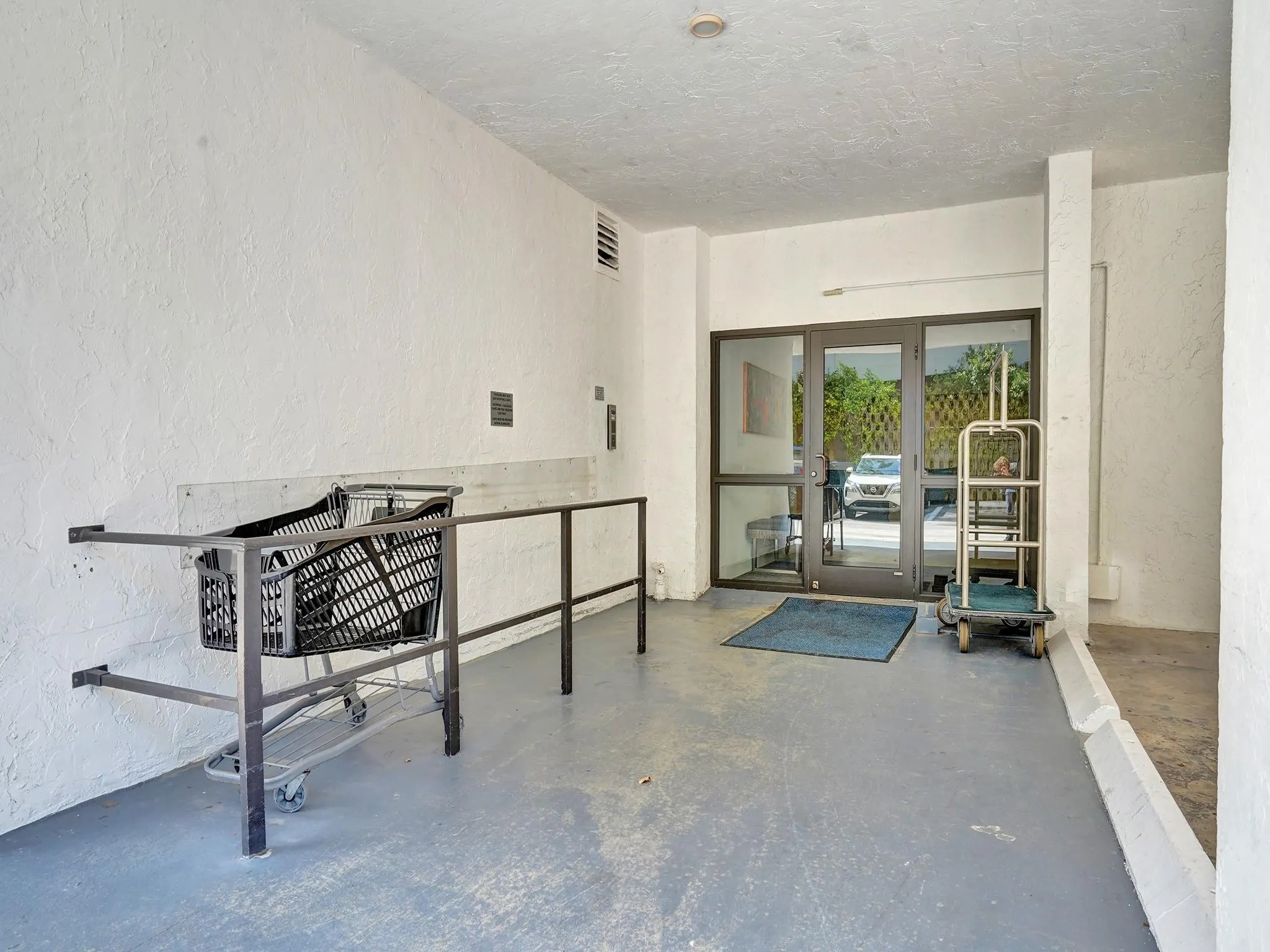 1160 N FEDERAL HWY, #117