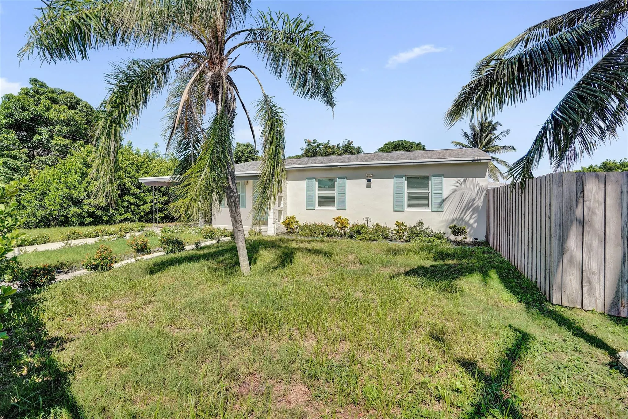 1222 14th Ct S