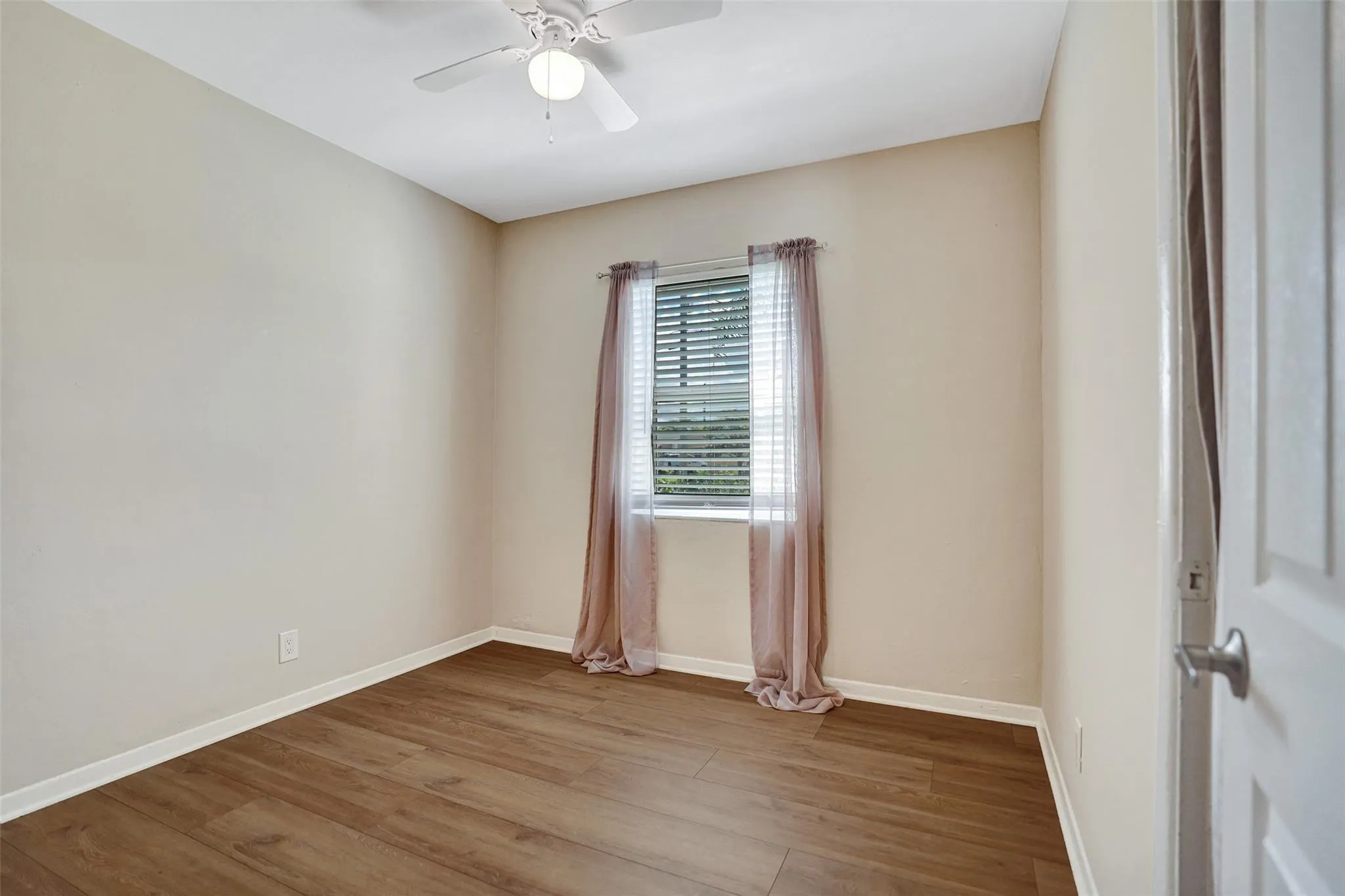 1222 14th Ct S