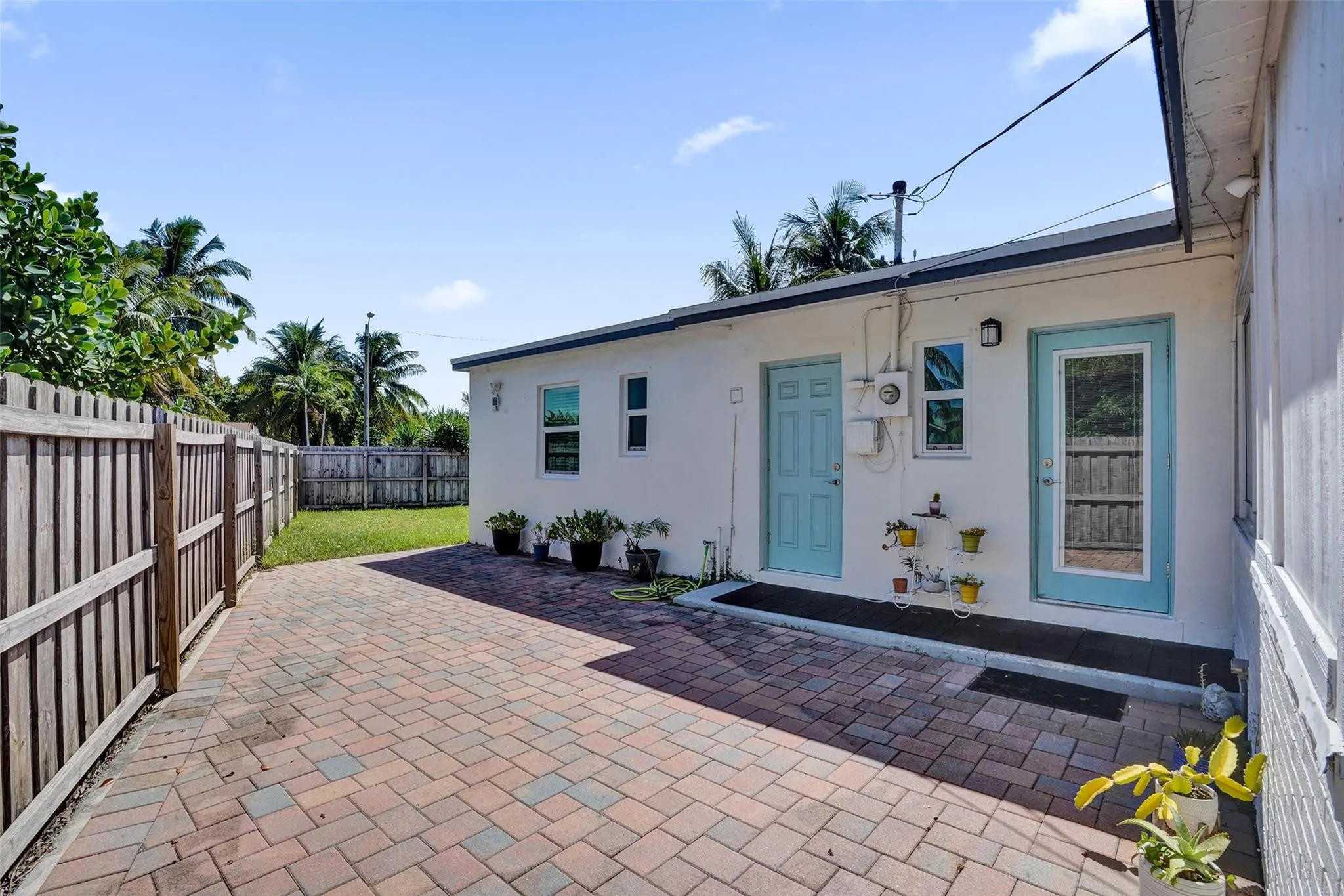 1222 14th Ct S