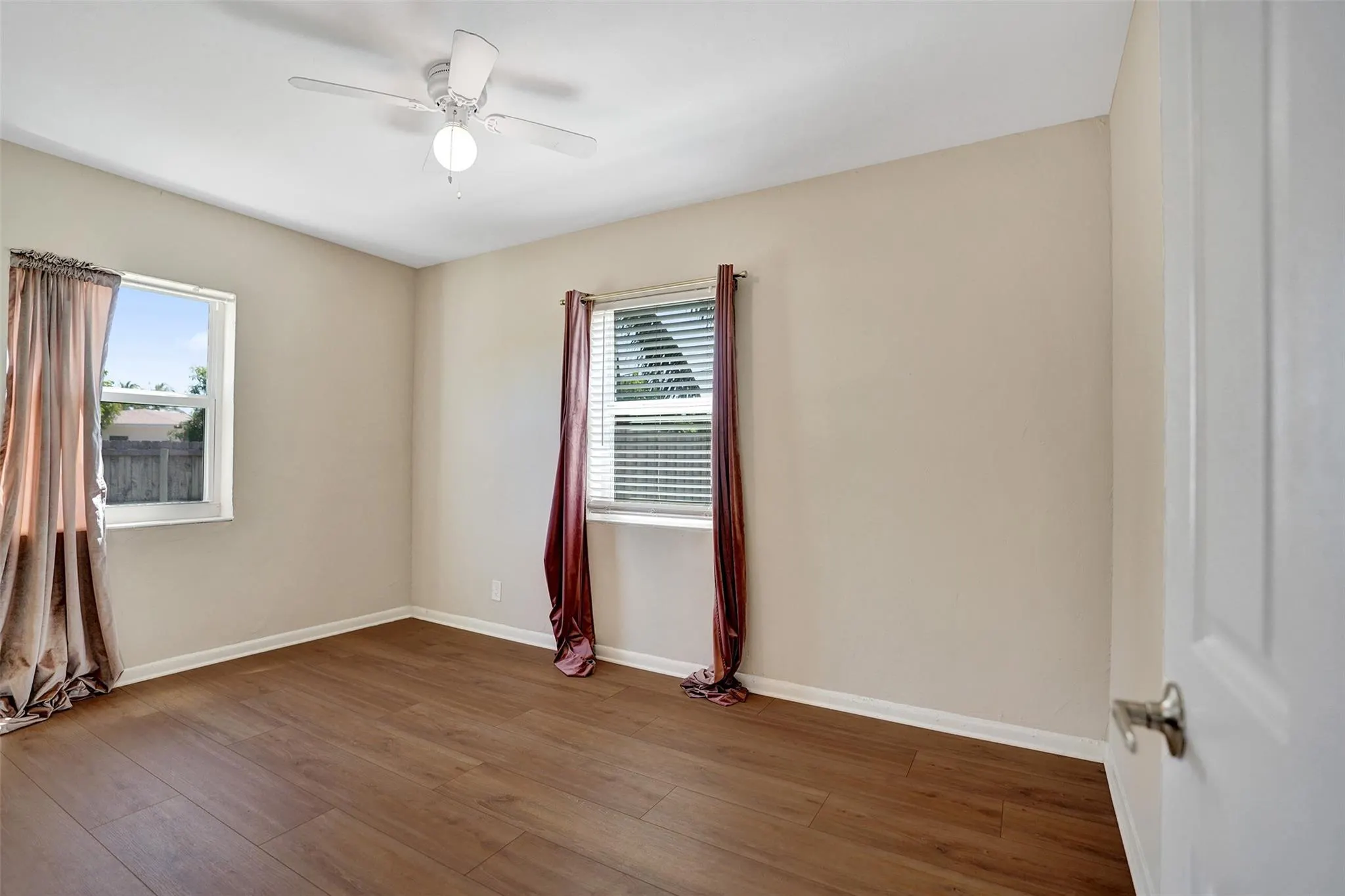 1222 14th Ct S