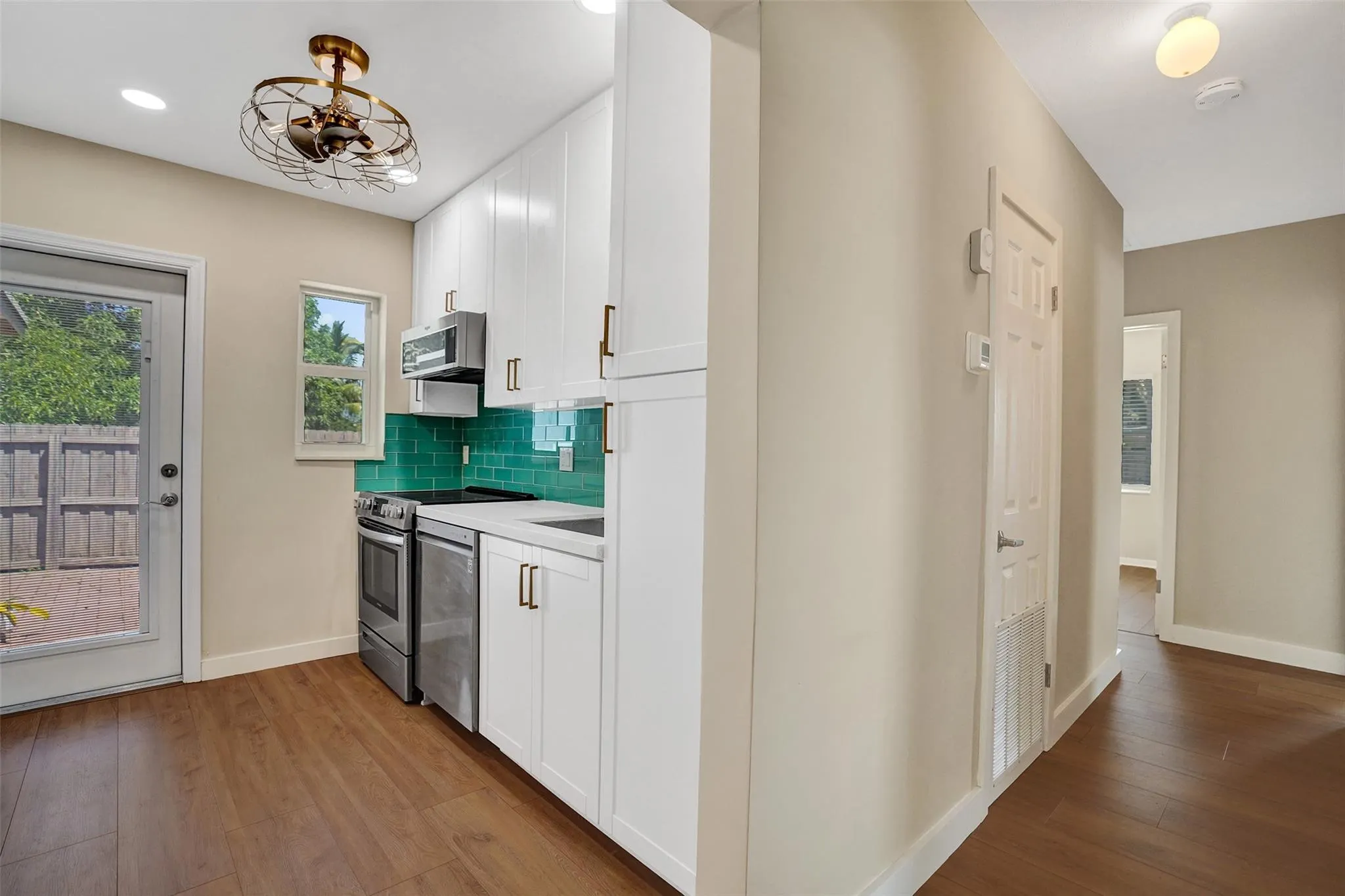 1222 14th Ct S