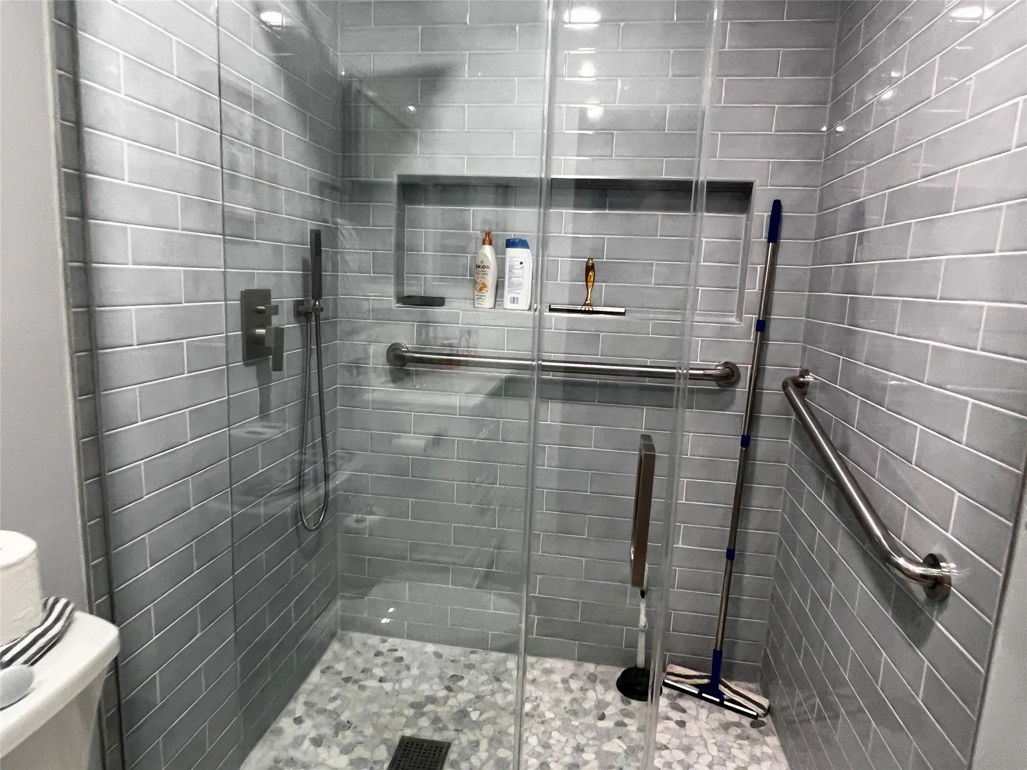 5667 Parkwalk Cir E, #5667
