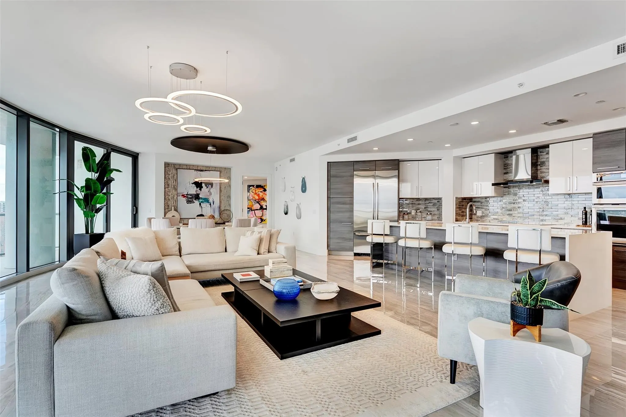 100 E Las Olas Blvd, #2803