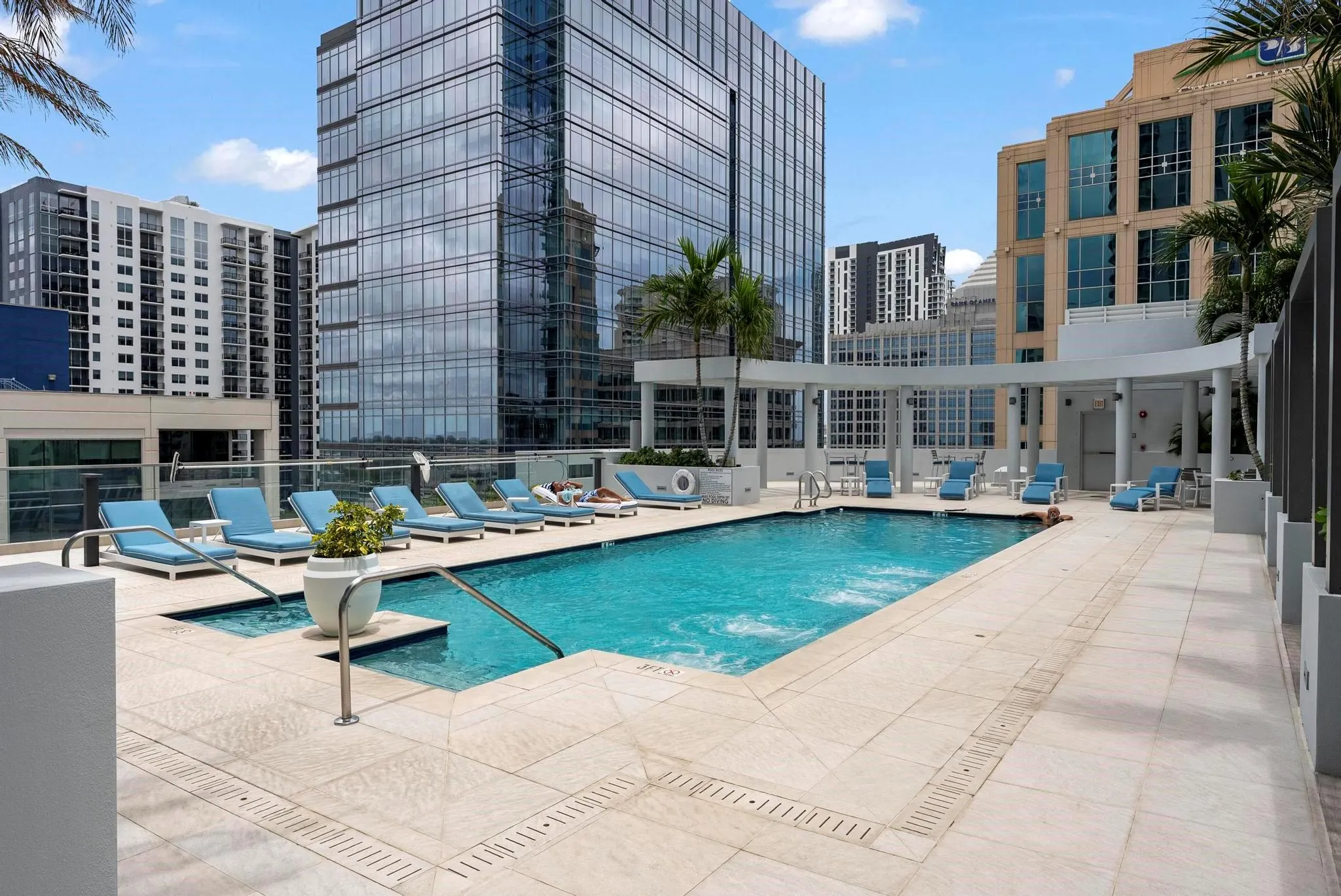 100 E Las Olas Blvd, #2803
