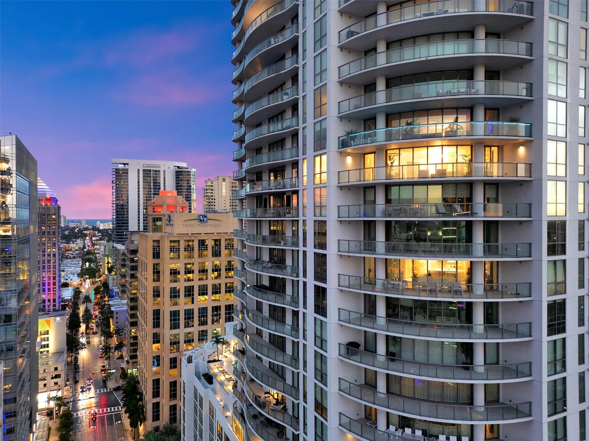 100 E Las Olas Blvd, #2803