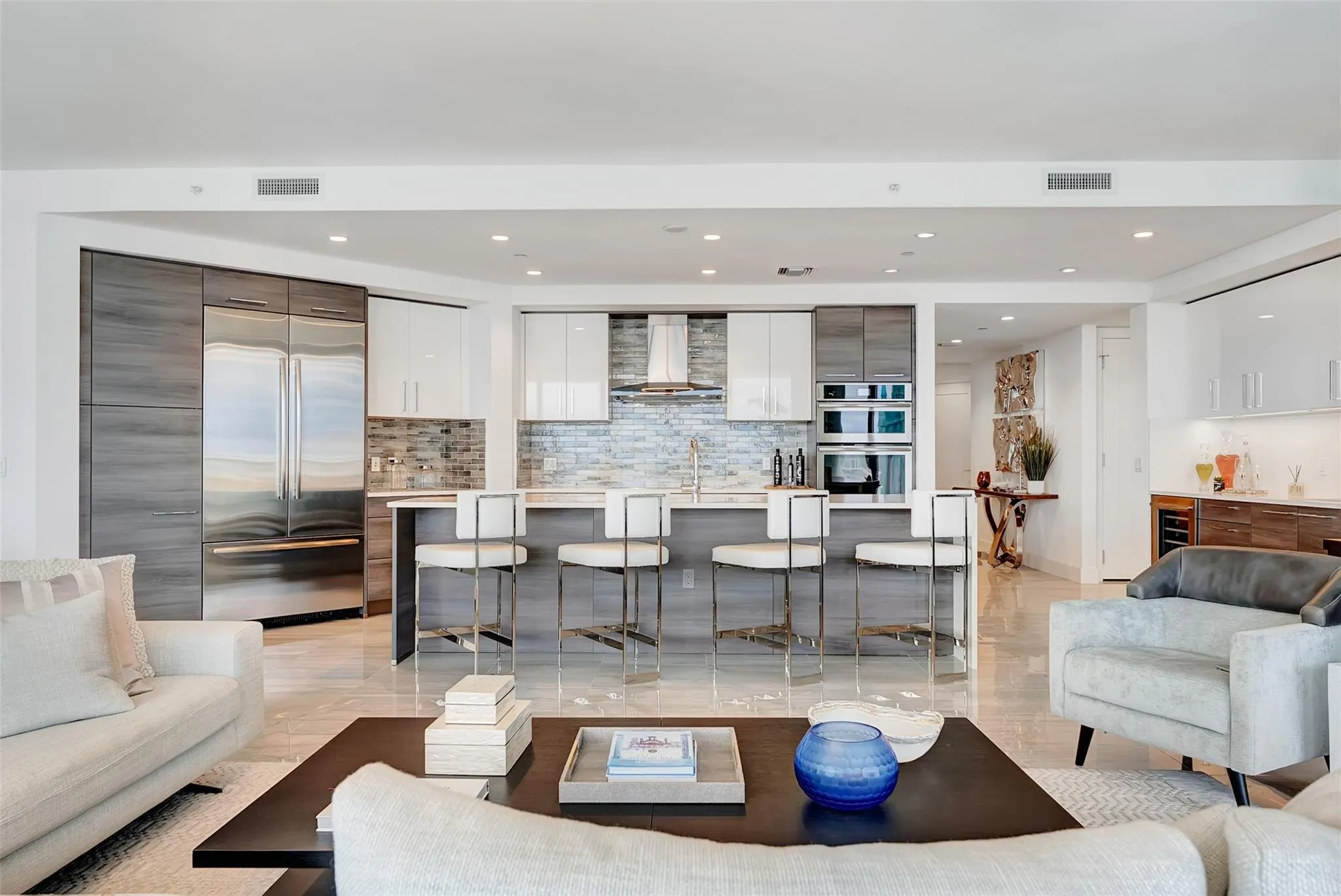 100 E Las Olas Blvd, #2803