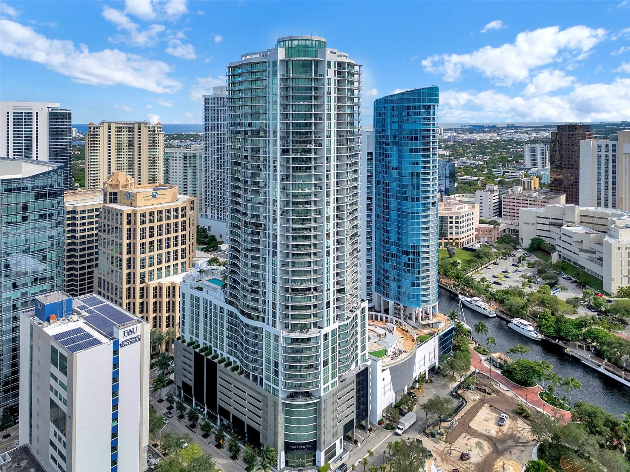 100 E Las Olas Blvd, #2803