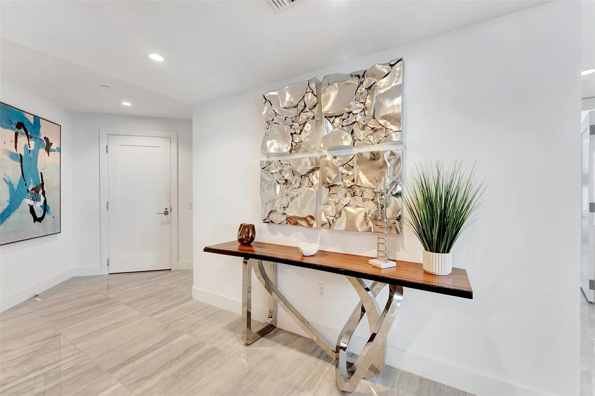 100 E Las Olas Blvd, #2803
