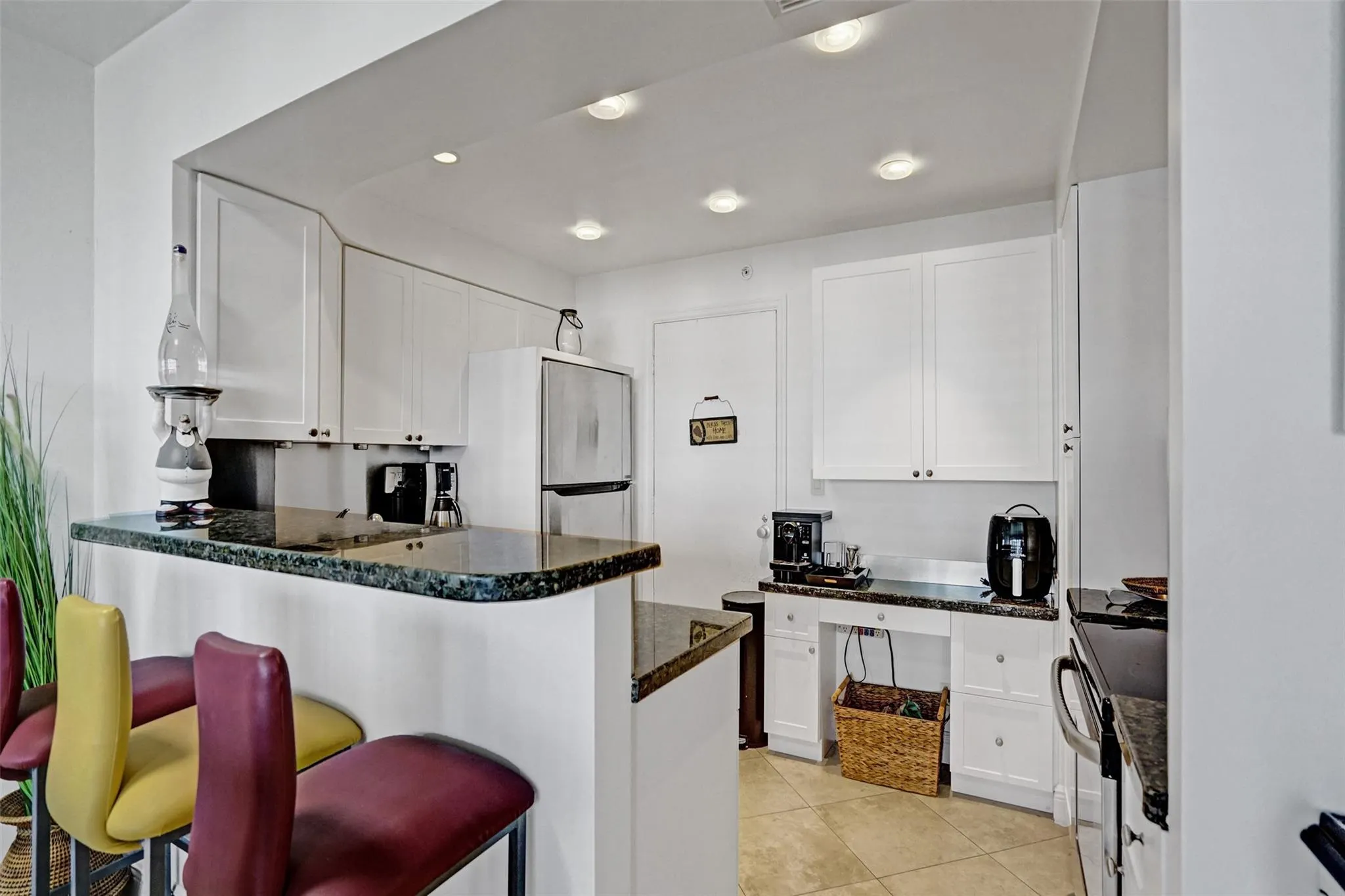 3333 NE 34th St, #1006