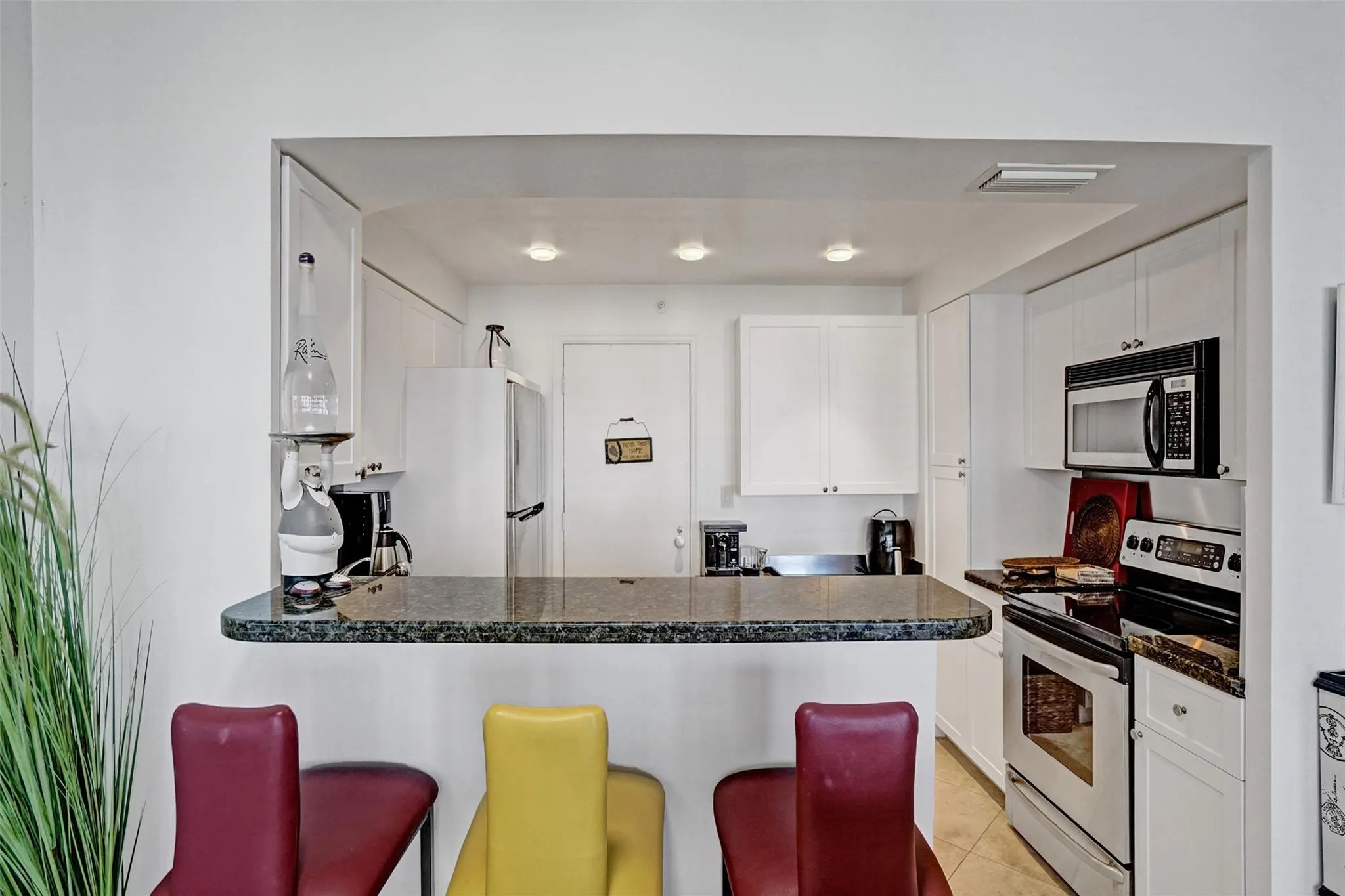 3333 NE 34th St, #1006