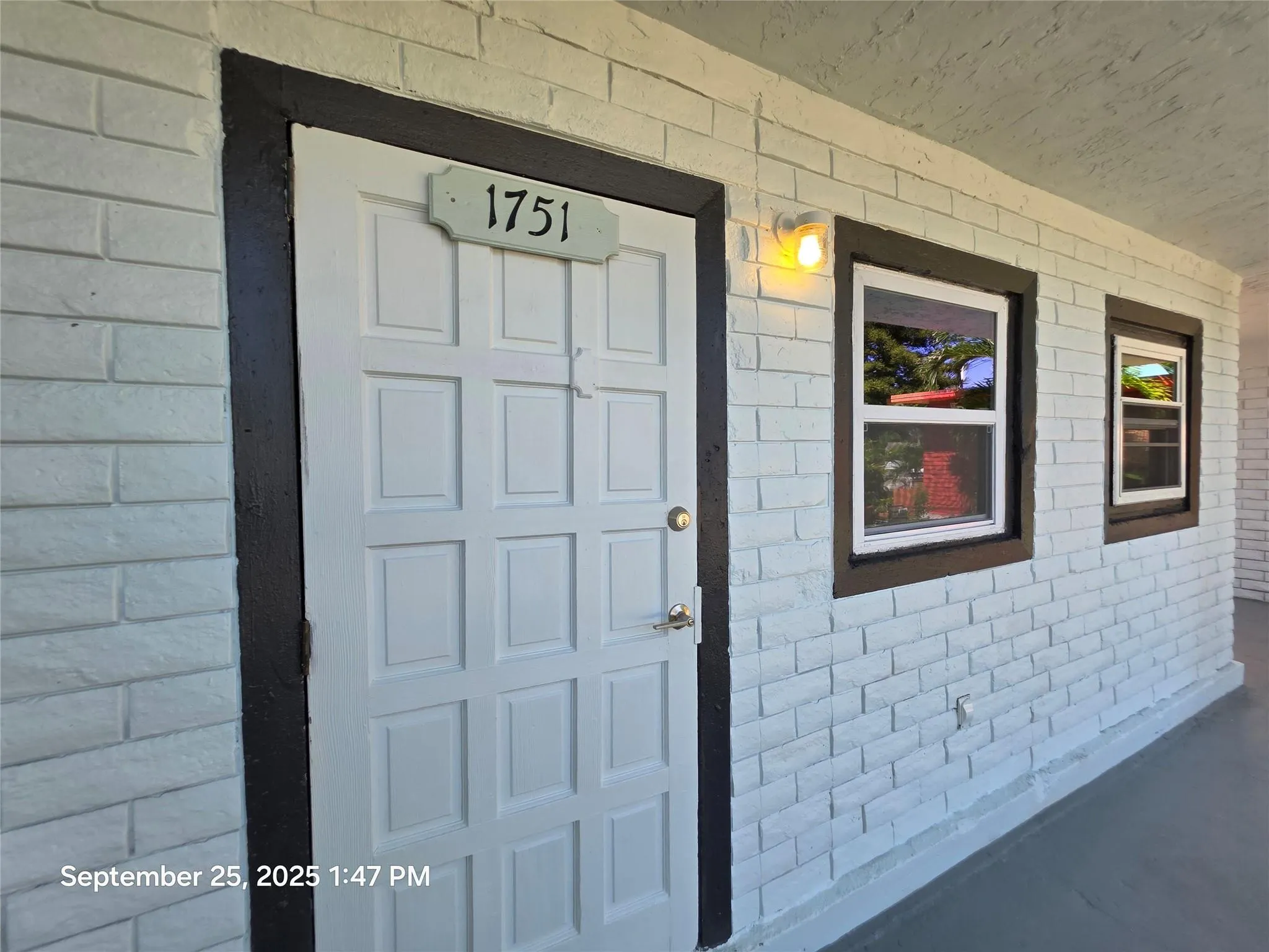 1751 NW 29th Ter