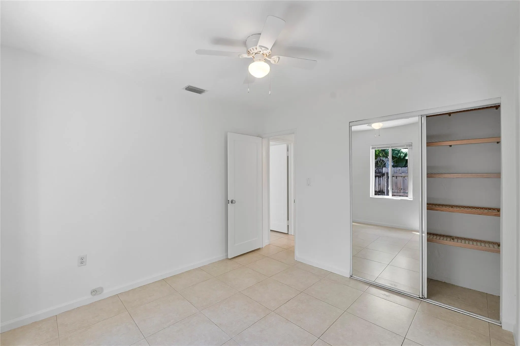 931 SW 21st Ct