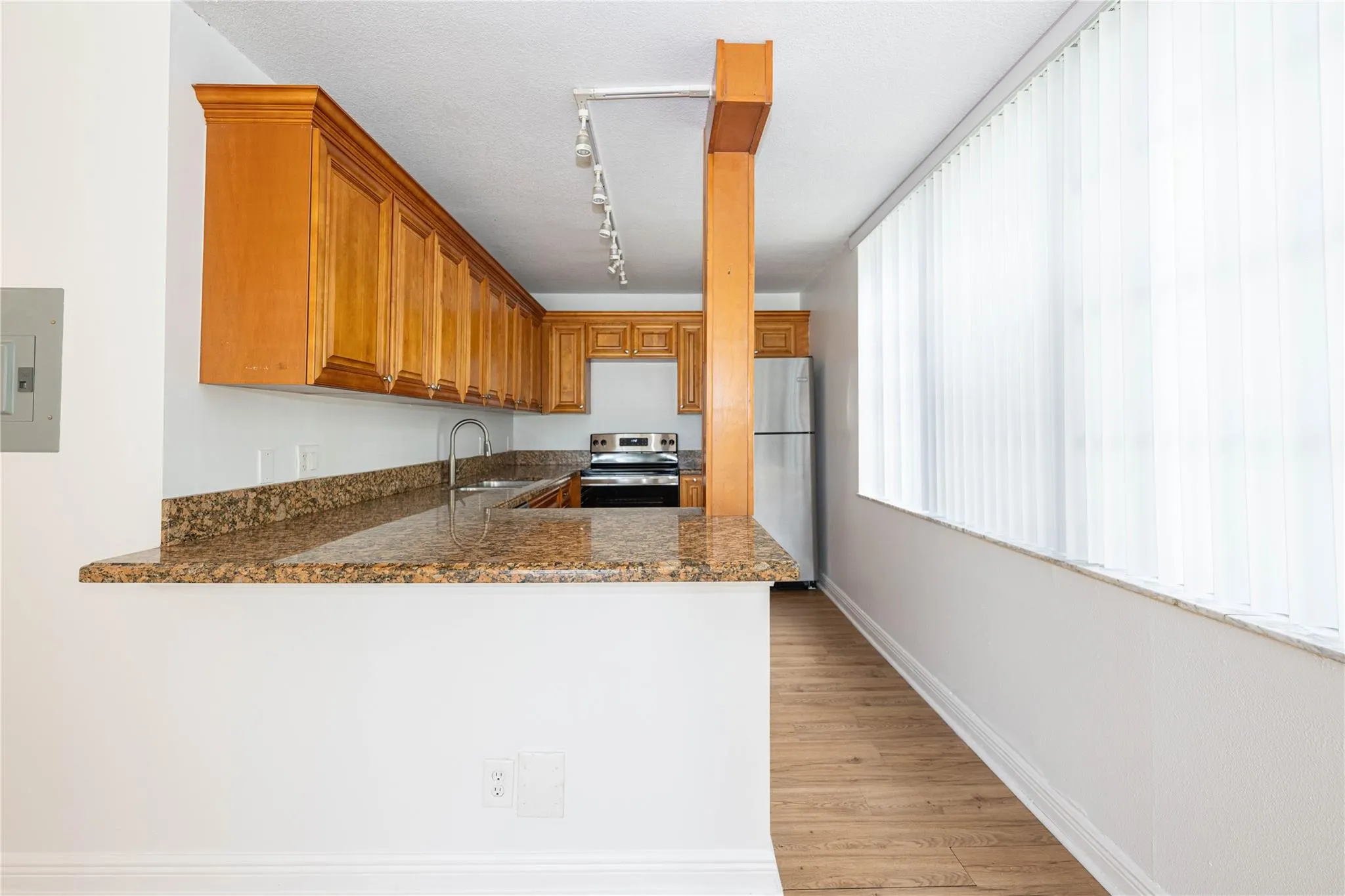 9471 Evergreen Pl, #201